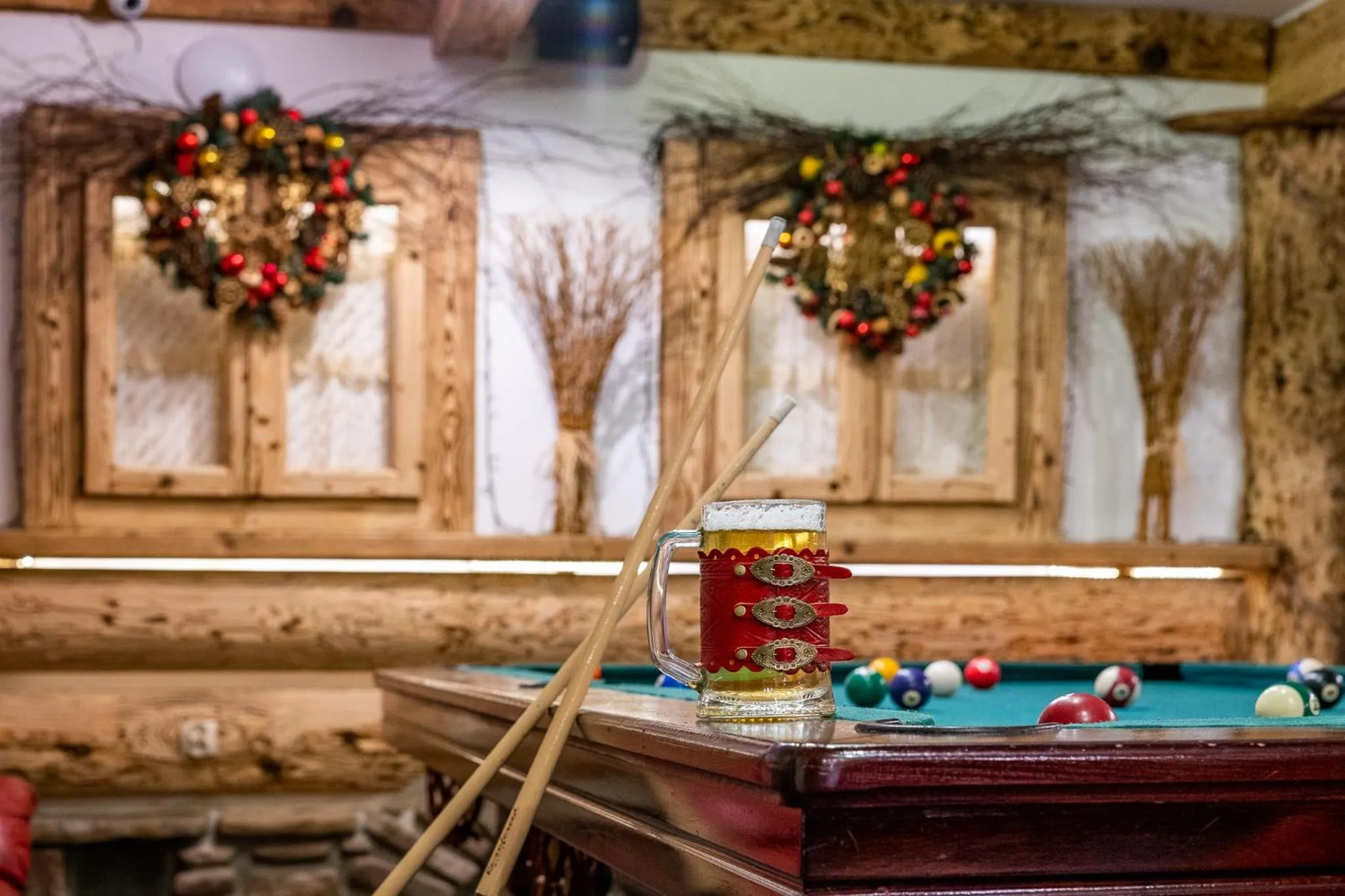 Billiard in Willa u podnóża Tatr Cztery Pory Roku