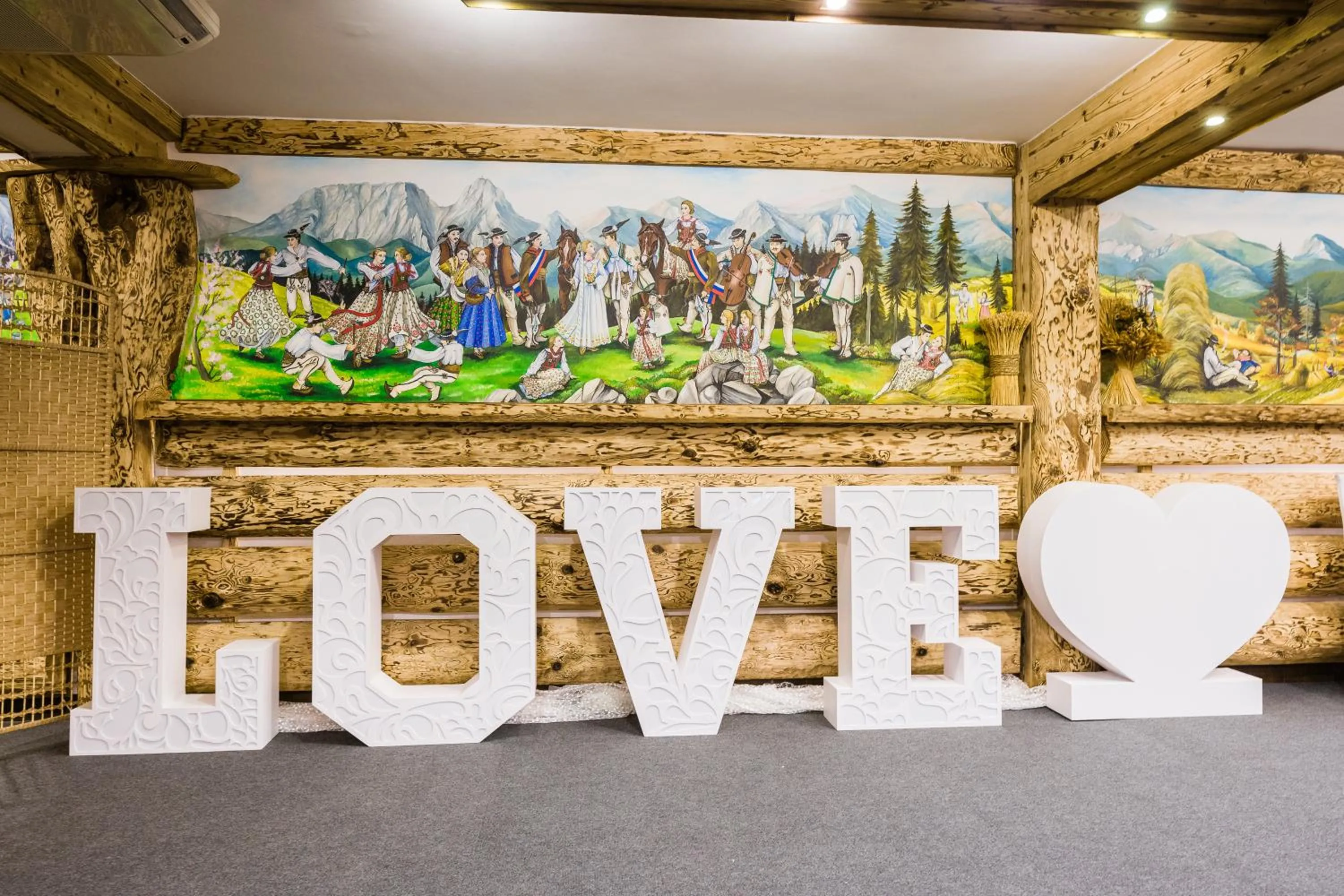 Property logo or sign in Willa u podnóża Tatr Cztery Pory Roku