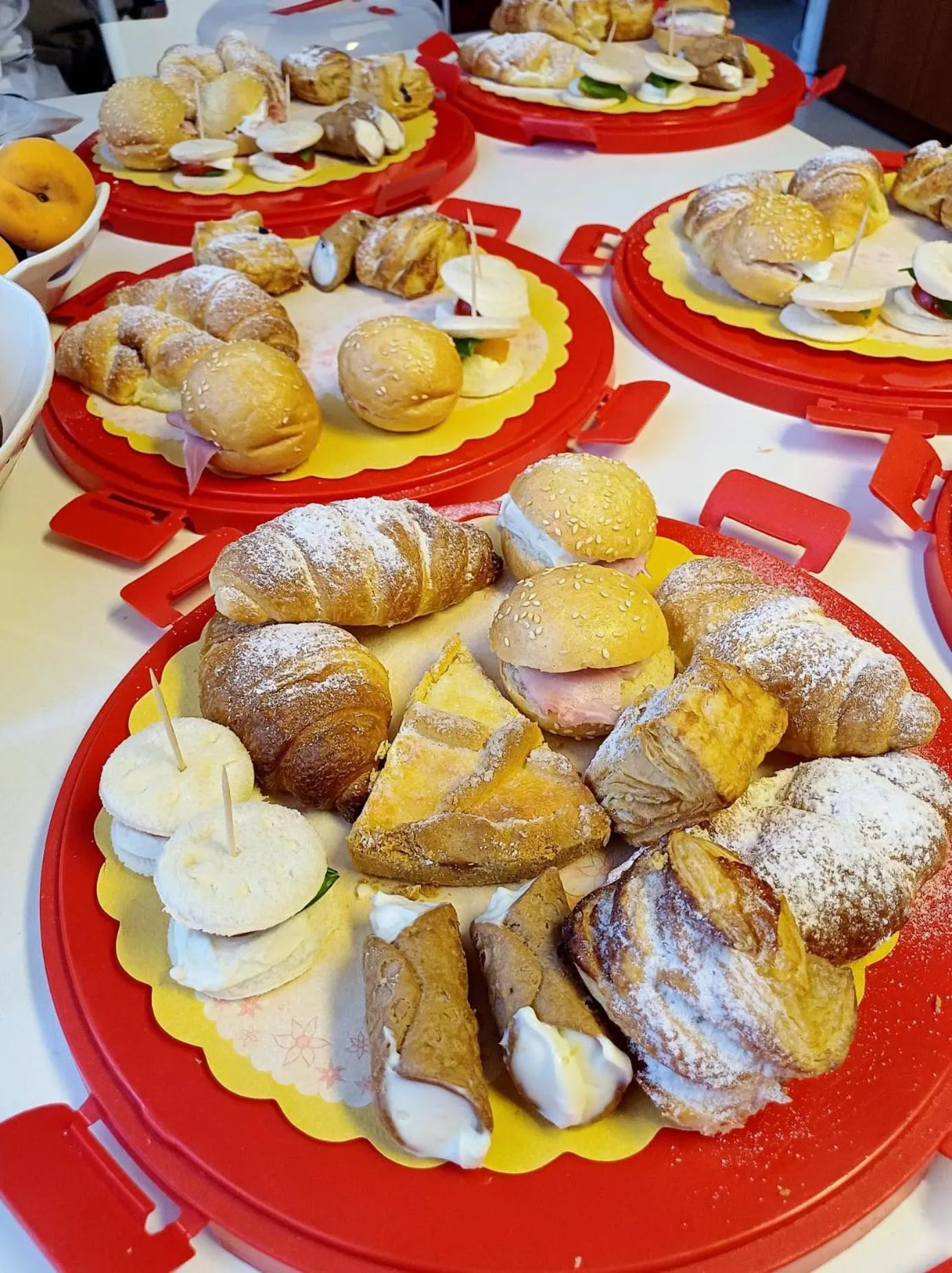 Breakfast in Villa Sunset B&B/Apartments