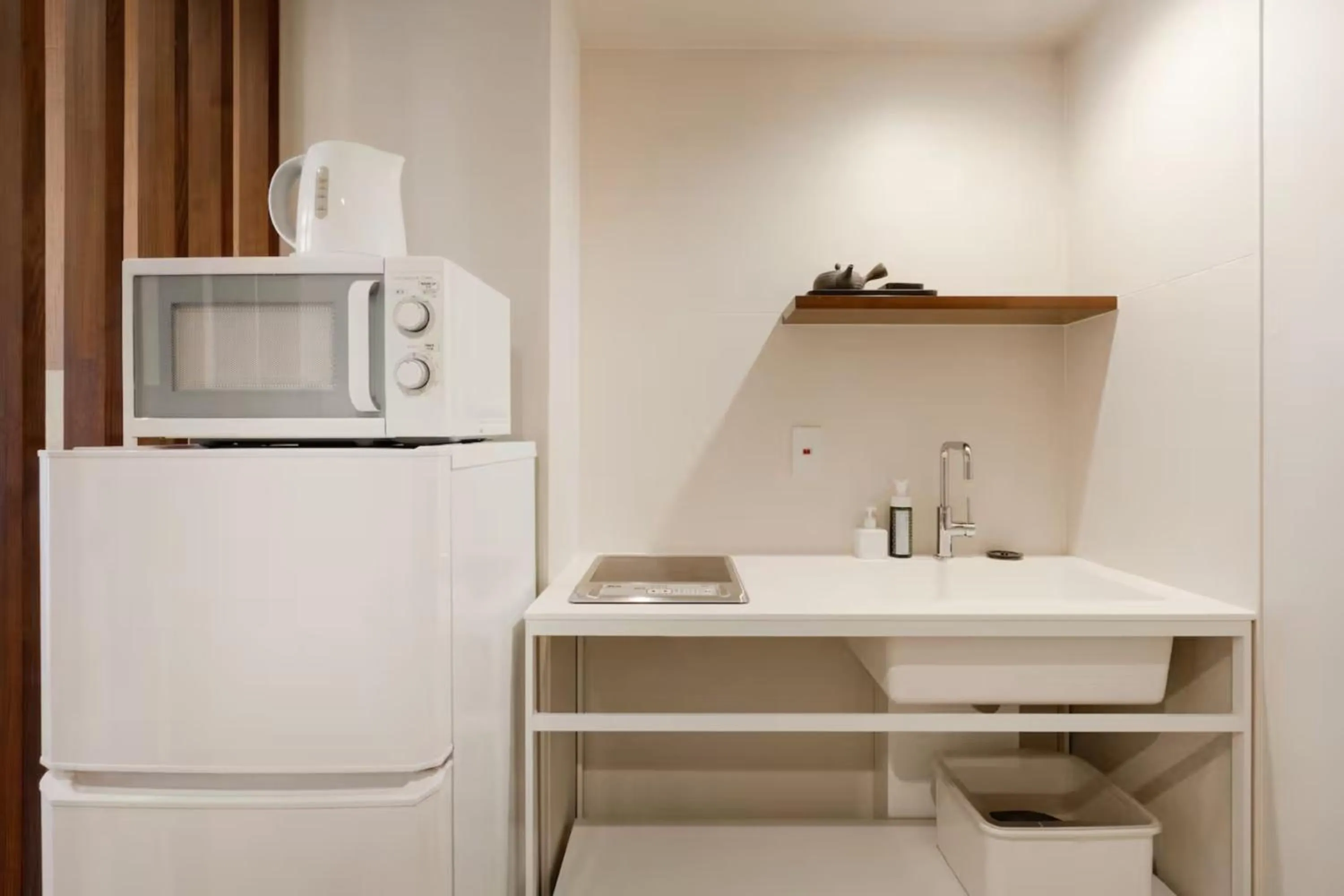 Kitchen or kitchenette in Irori Kyoto Station Higashi-Honganji