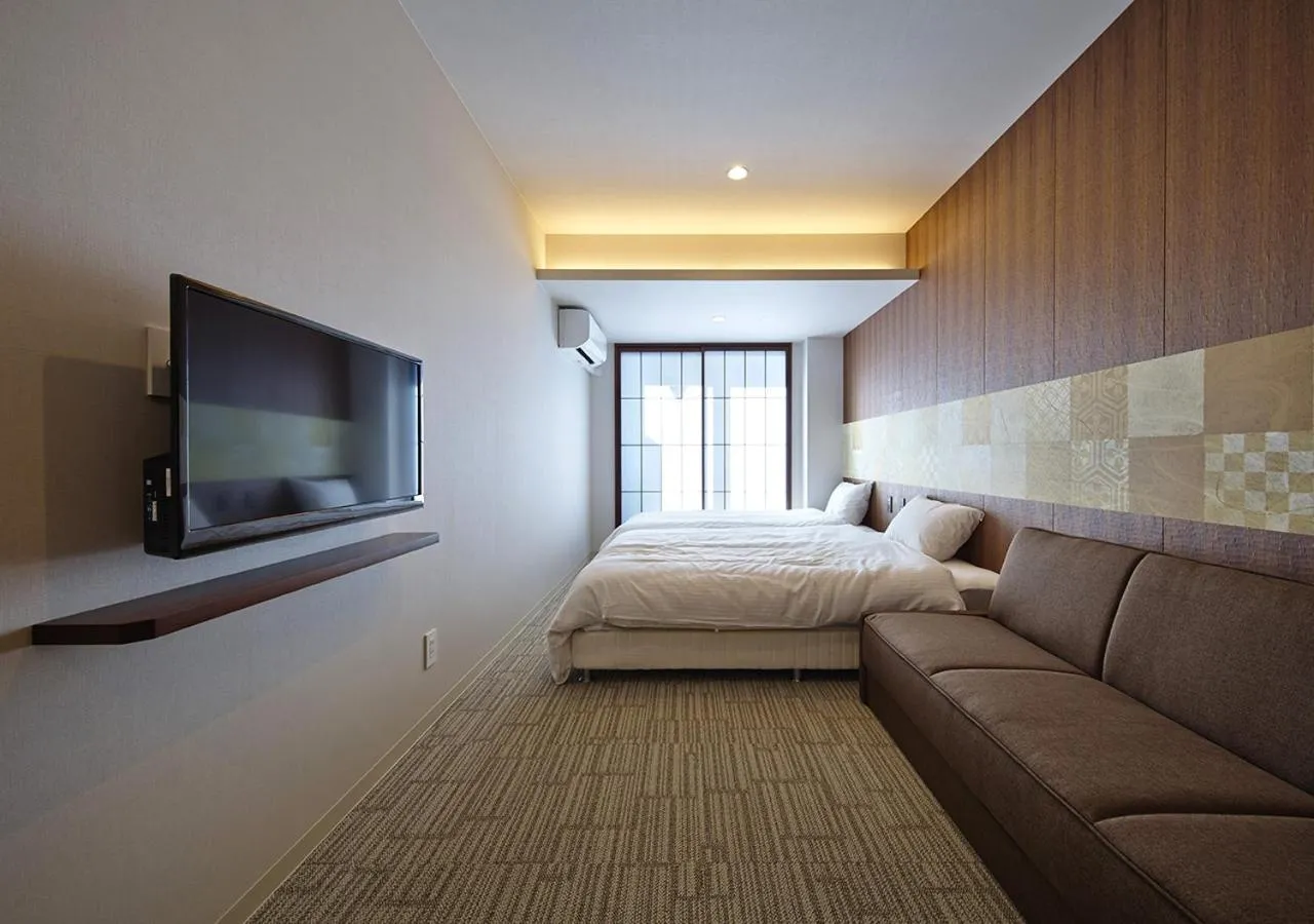 Photo of the whole room, Bed in Irori Kyoto Station Higashi-Honganji