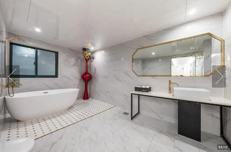 Shower in Jamsil Tomgi Hotel