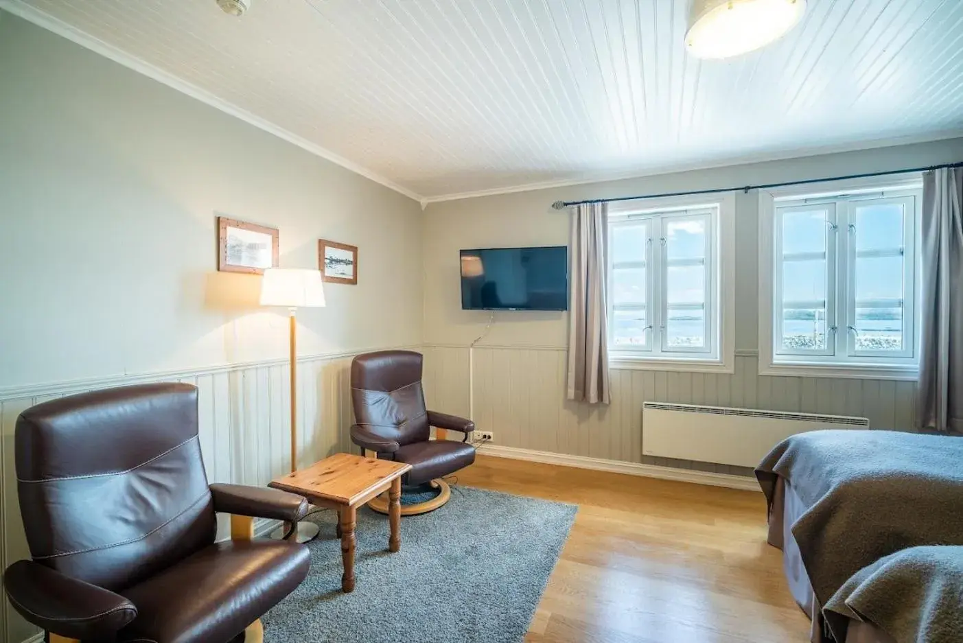 Twin Room in Finnøy Bryggehotell - by Classic Norway Hotels Twin Room in Finnøy Bryggehotell - by Classic Norway Hotels