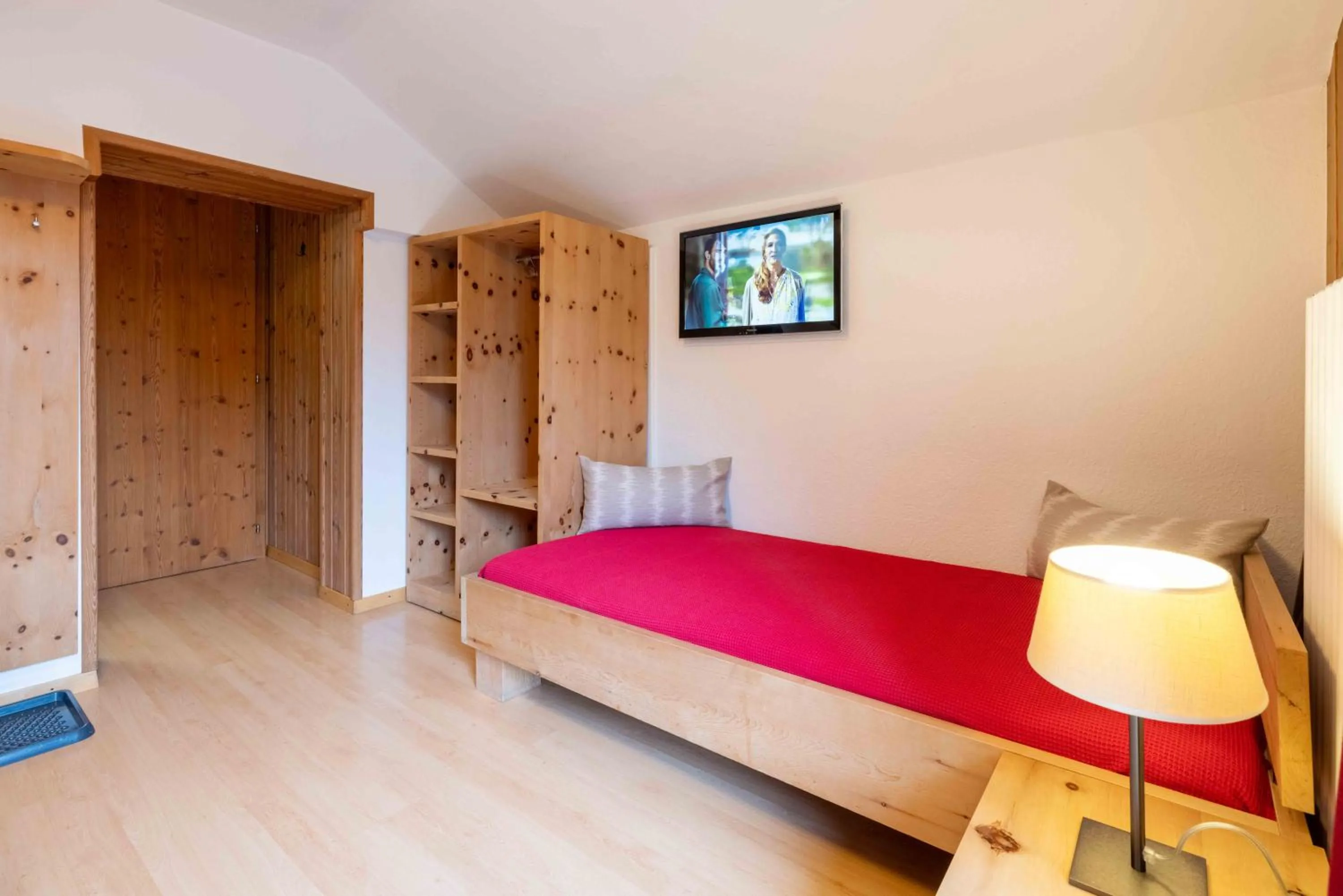 Bed in Garni Alpenrose - Grusaida