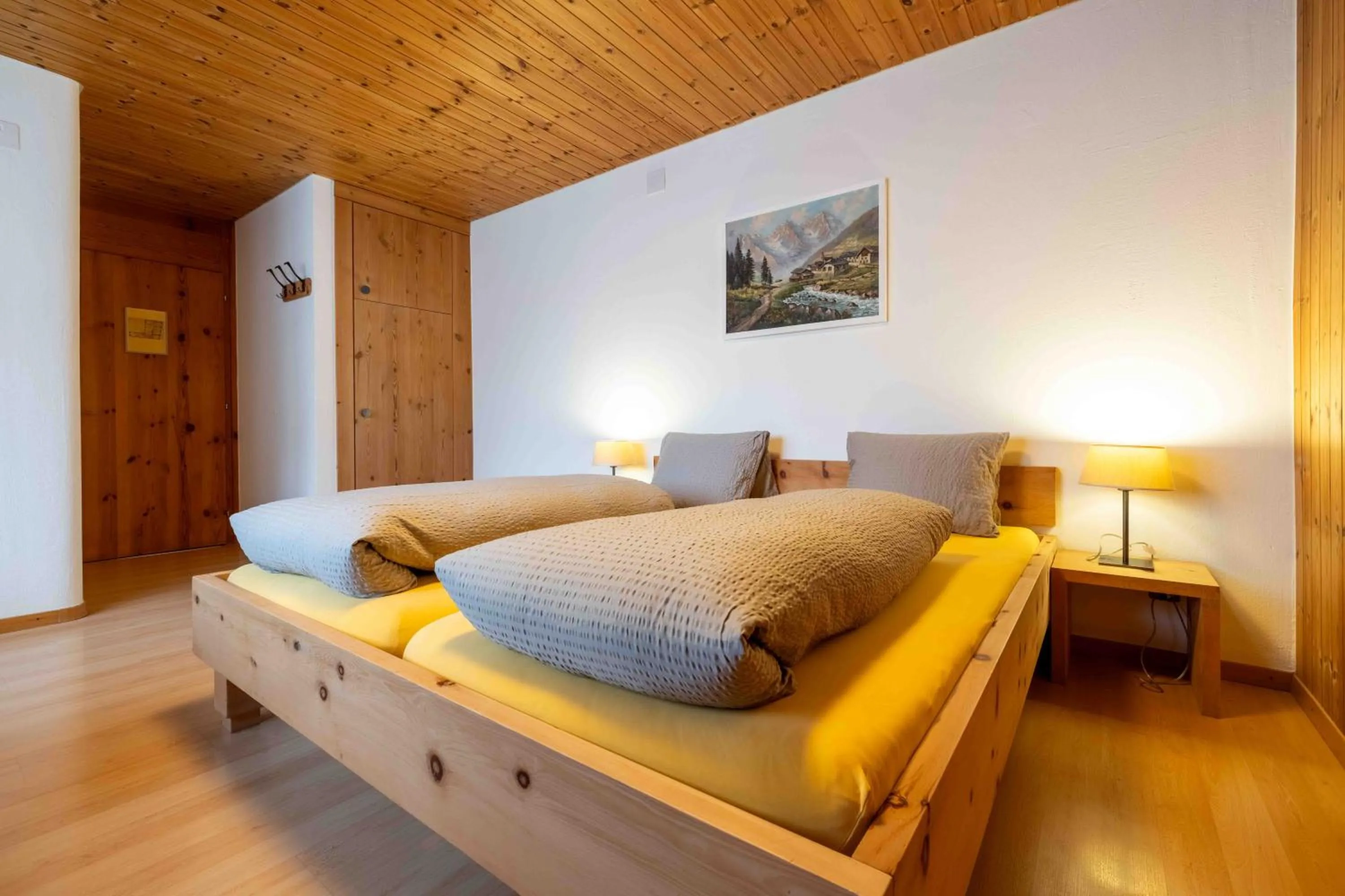 Bed in Garni Alpenrose - Grusaida