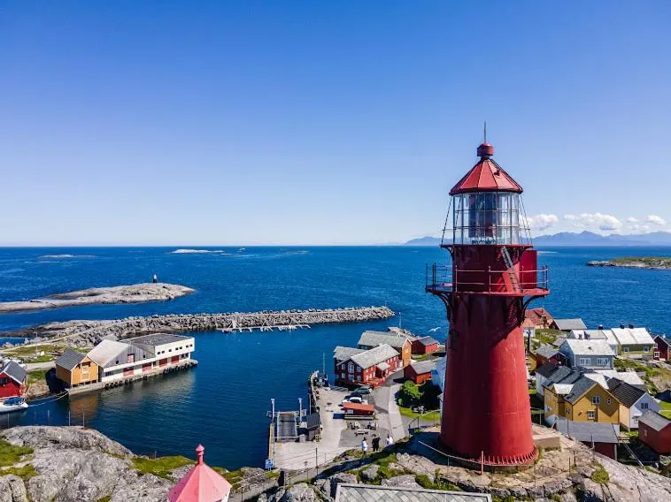 Bird's eye view in Ona Havstuer - by Classic Norway Hotels