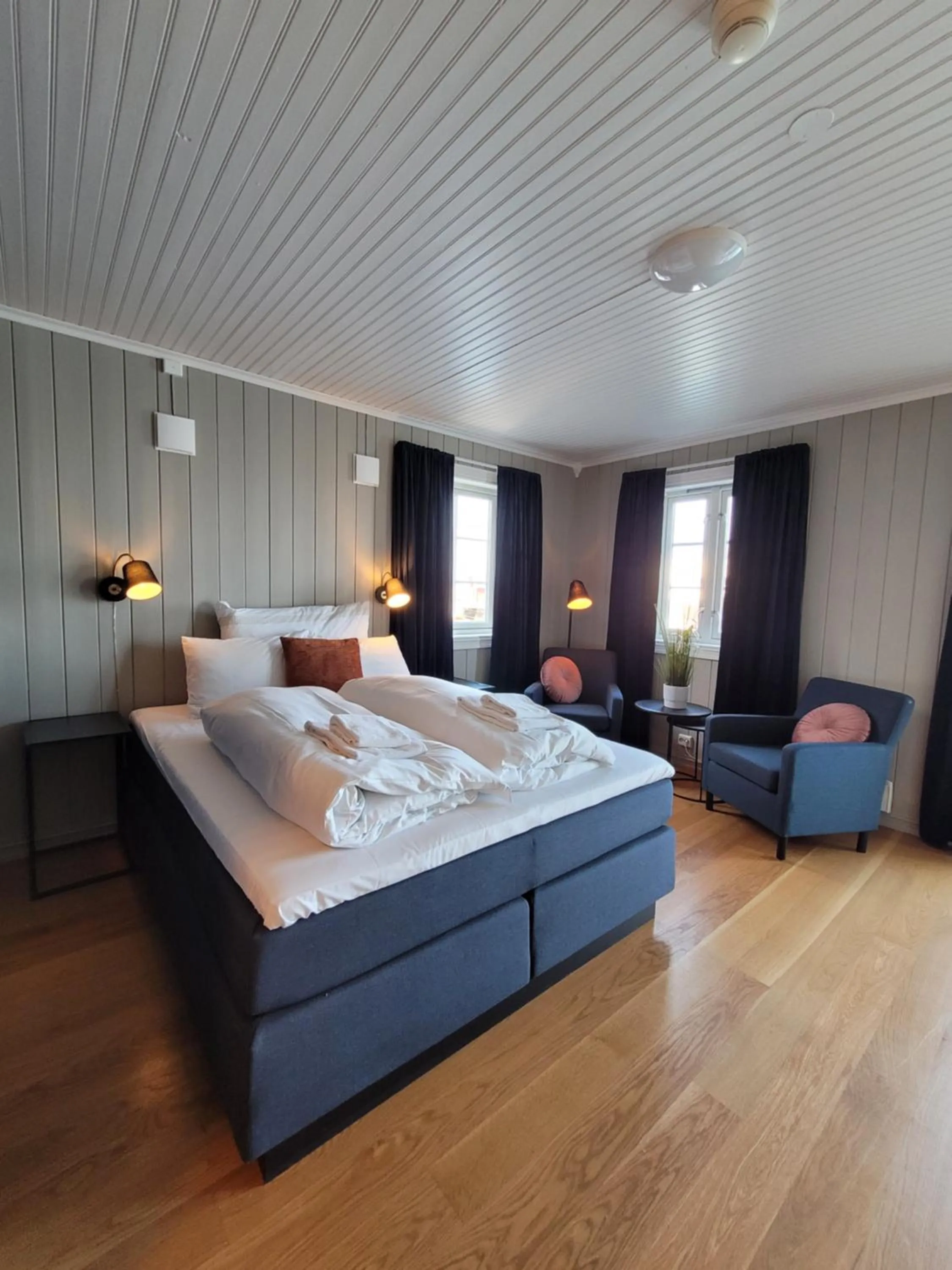 Bed in Ona Havstuer - by Classic Norway Hotels