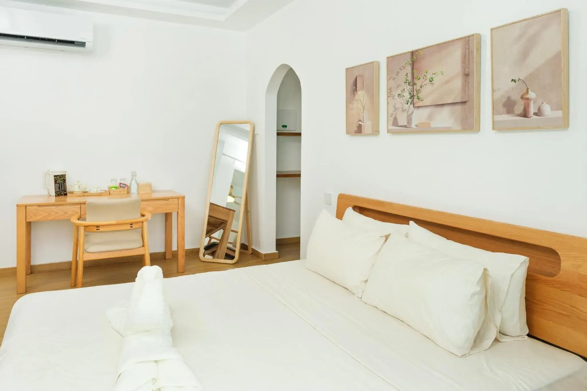 Bed in Seapearl of Alona Bed in Seapearl of Alona