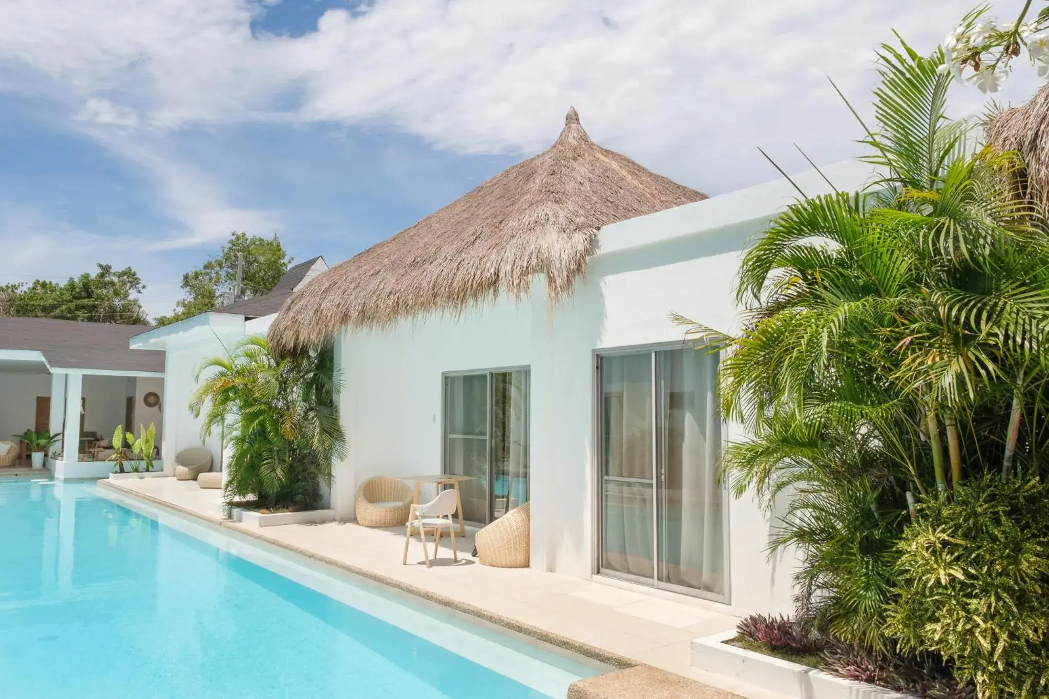 Property building in Seapearl of Alona Property building in Seapearl of Alona