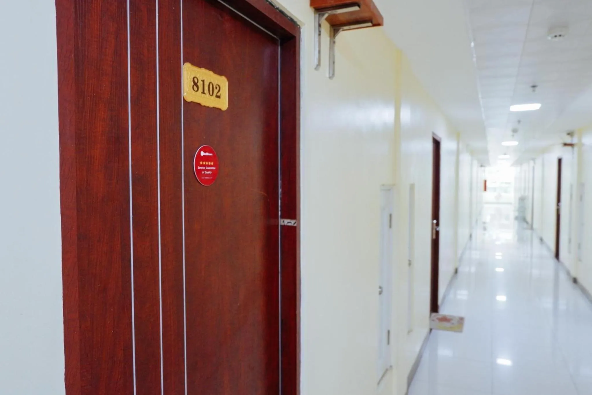 Other in RedDoorz Plus near Camella La Brisa Lapulapu