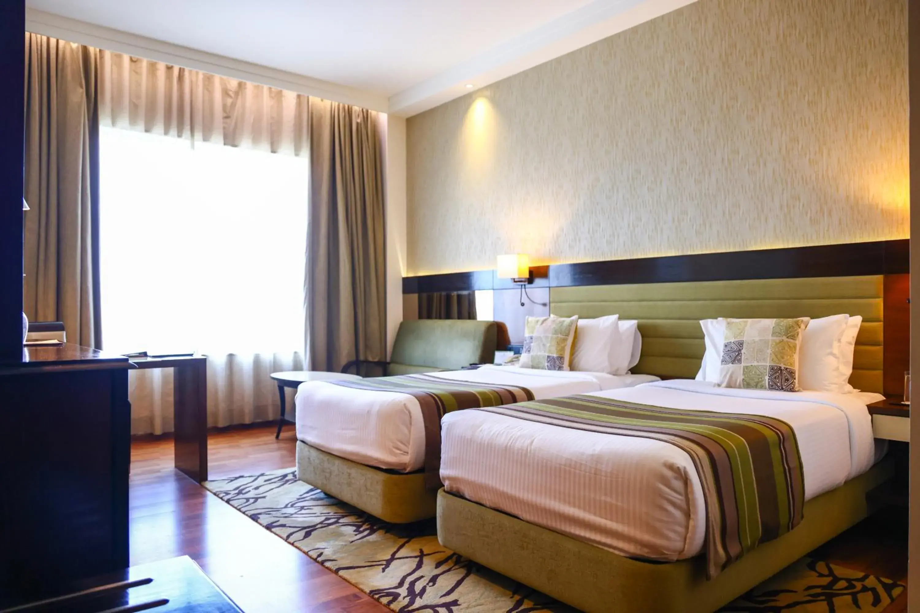 Deluxe City View Room - single occupancy - 15% off on session of Spa, 15% off on Laundry, 15% off F&B services - 2 Twin Beds in Balaji Sarovar Premiere Deluxe City View Room - single occupancy - 15% off on session of Spa, 15% off on Laundry, 15% off F&B services - 2 Twin Beds in Balaji Sarovar Premiere