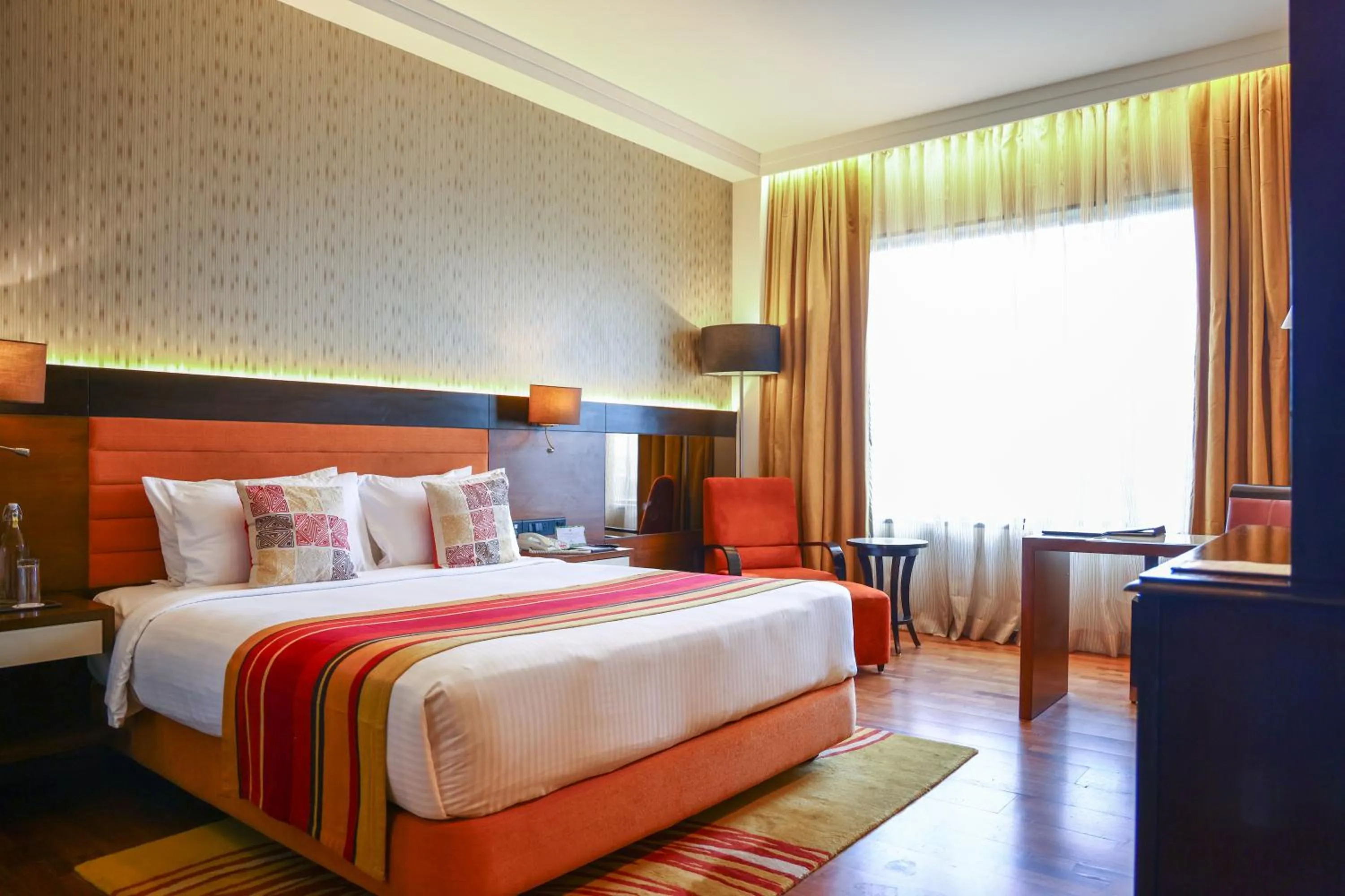 Property building, Bed in Balaji Sarovar Premiere