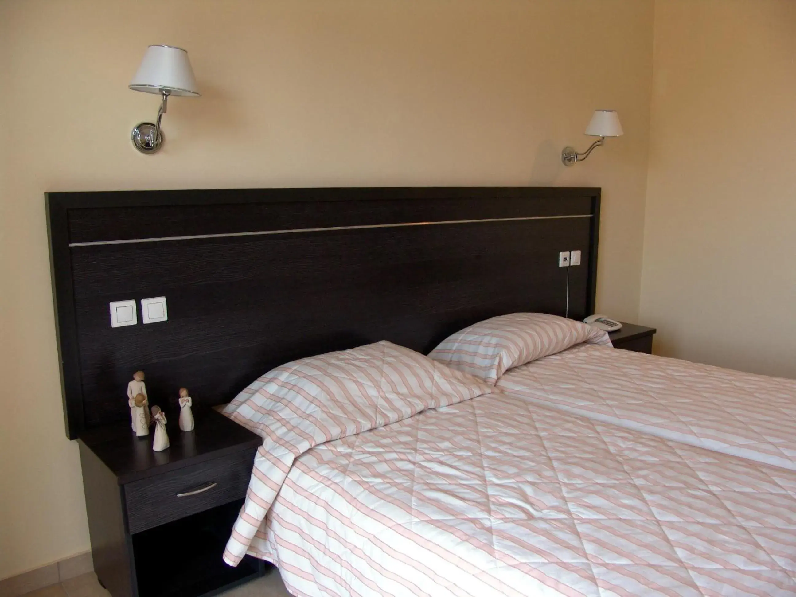 Twin Room in Merope Hotel Twin Room in Merope Hotel