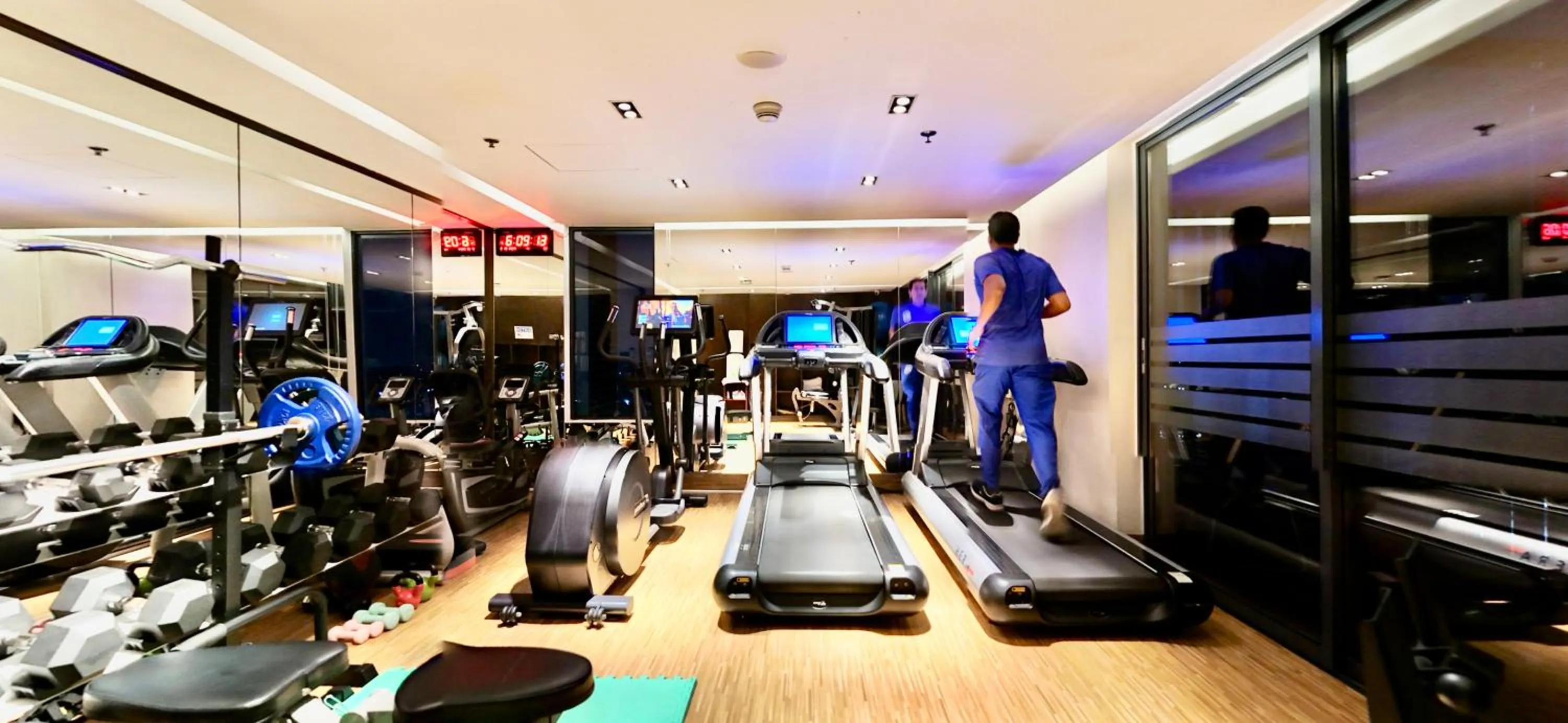 Fitness centre/facilities in HANSA- A Premium Residence