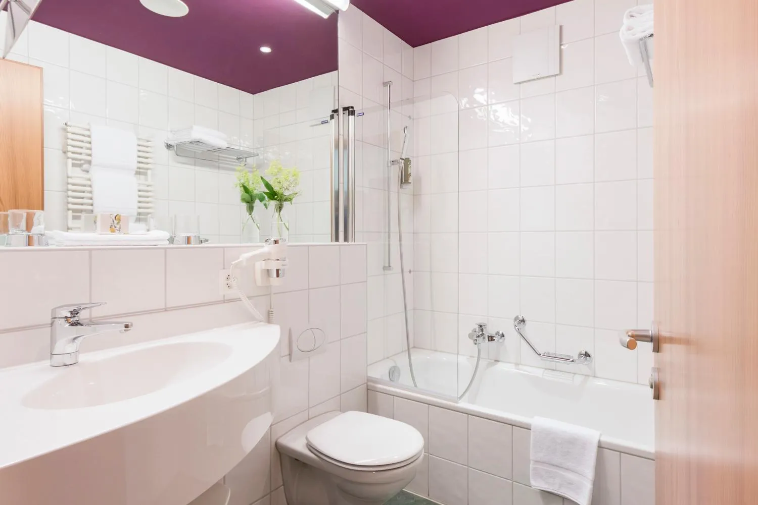 Bathroom in Hotel Allegra 3 Stern Superior