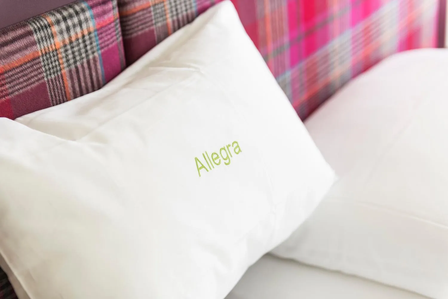 Decorative detail, Bed in Hotel Allegra 3 Stern Superior