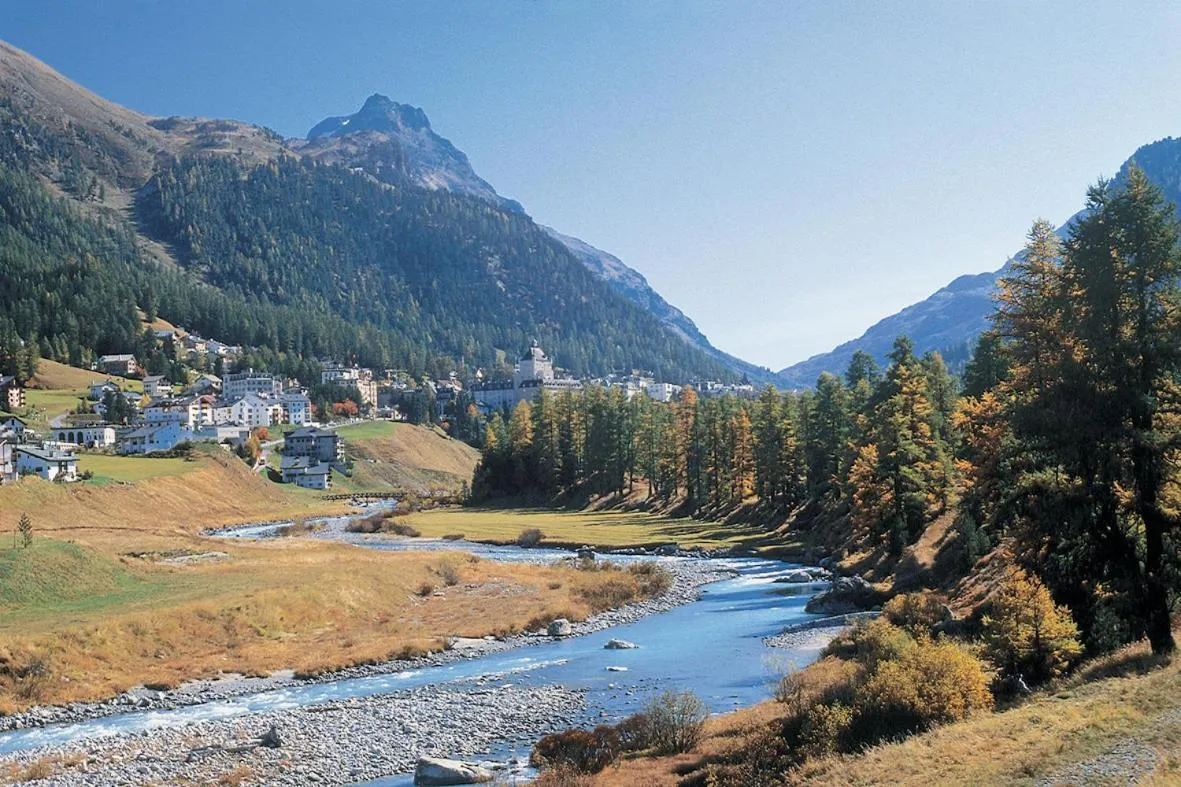 Neighbourhood in Hotel Allegra 3 Stern Superior