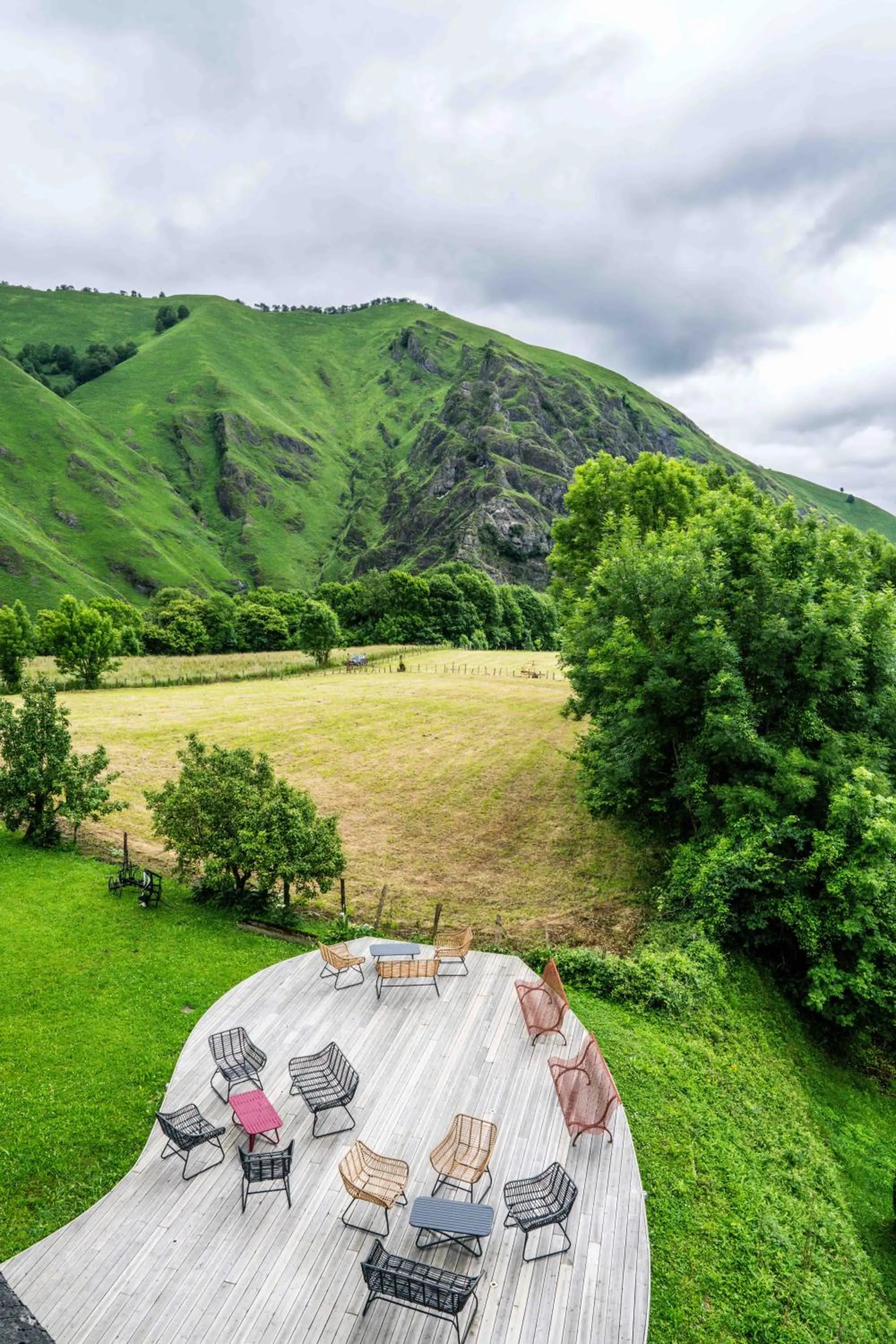 Natural landscape in Logis Hôtel Etchemaïté