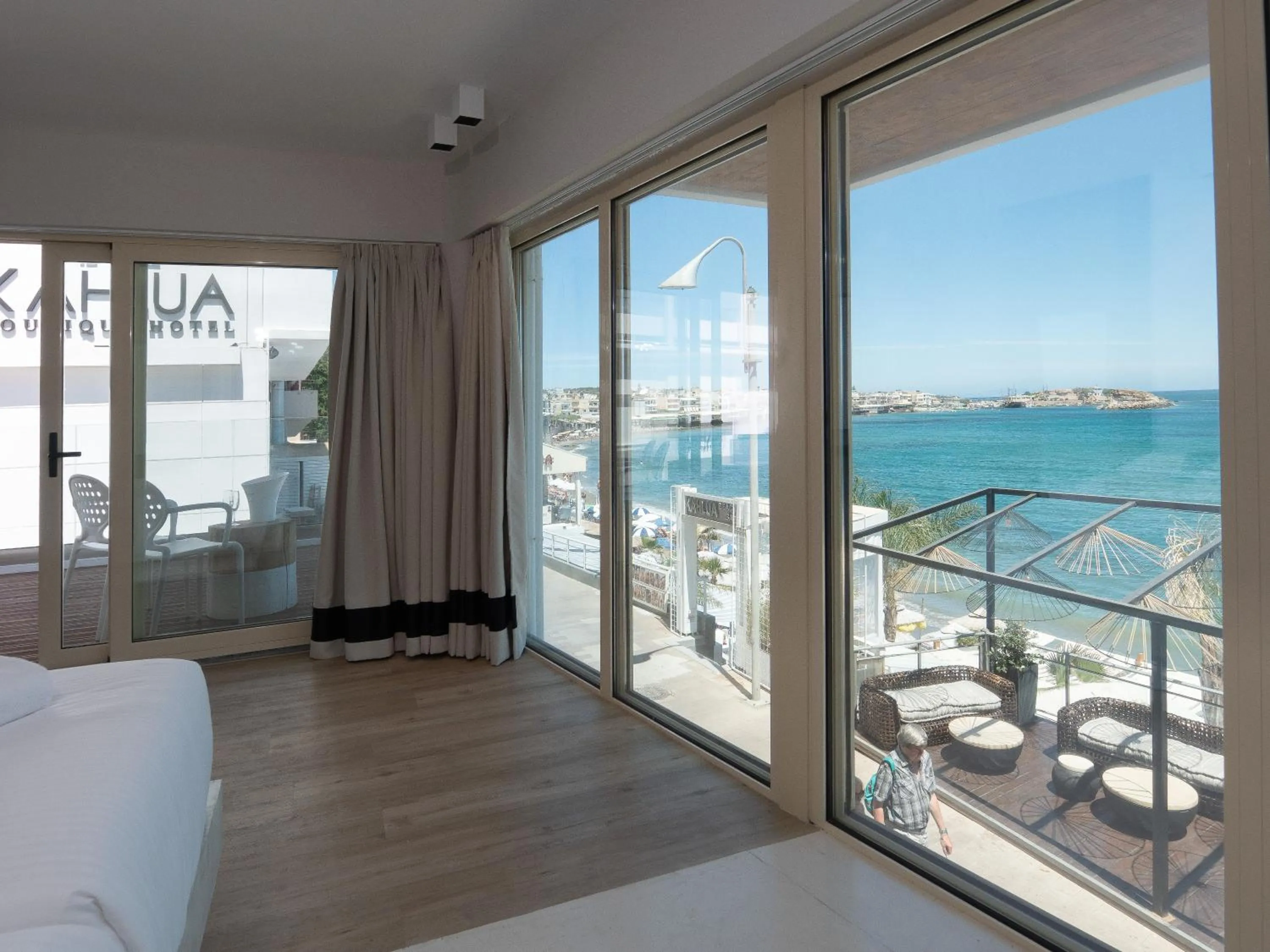 Bedroom, Bed in Kahlua Sea View Suites - Adults Only