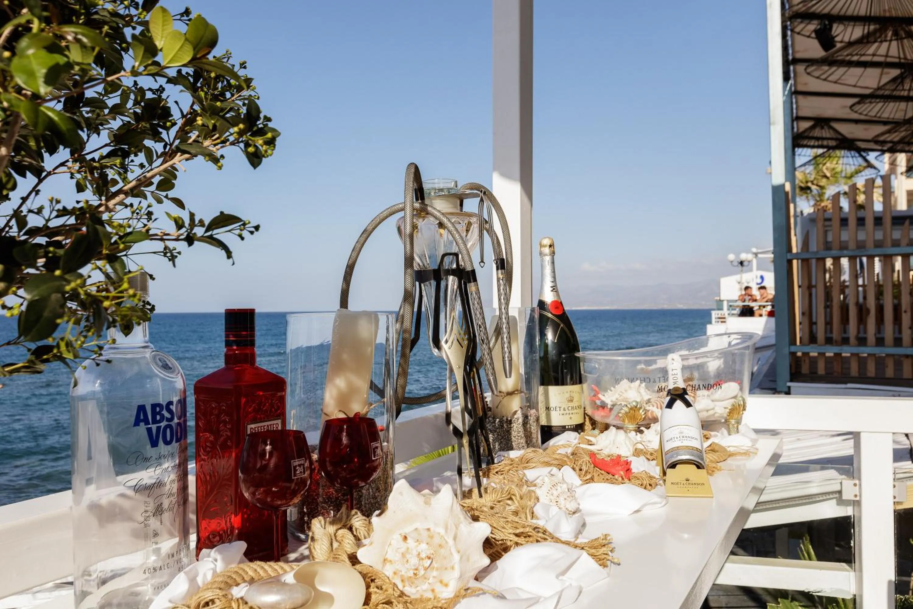 Food and drinks in Kahlua Sea View Suites - Adults Only