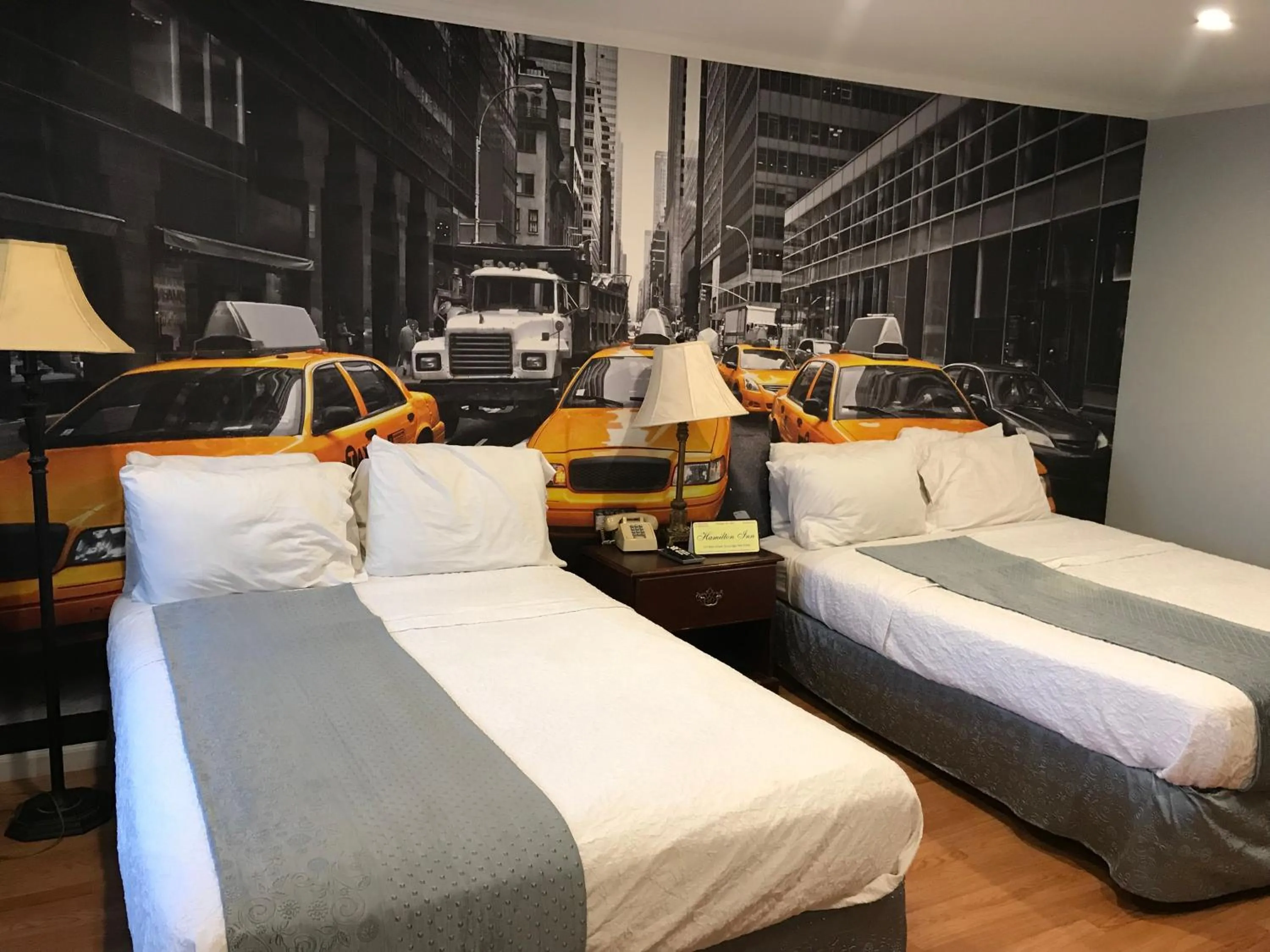 Bedroom, Bed in Hamilton Inn Sturbridge