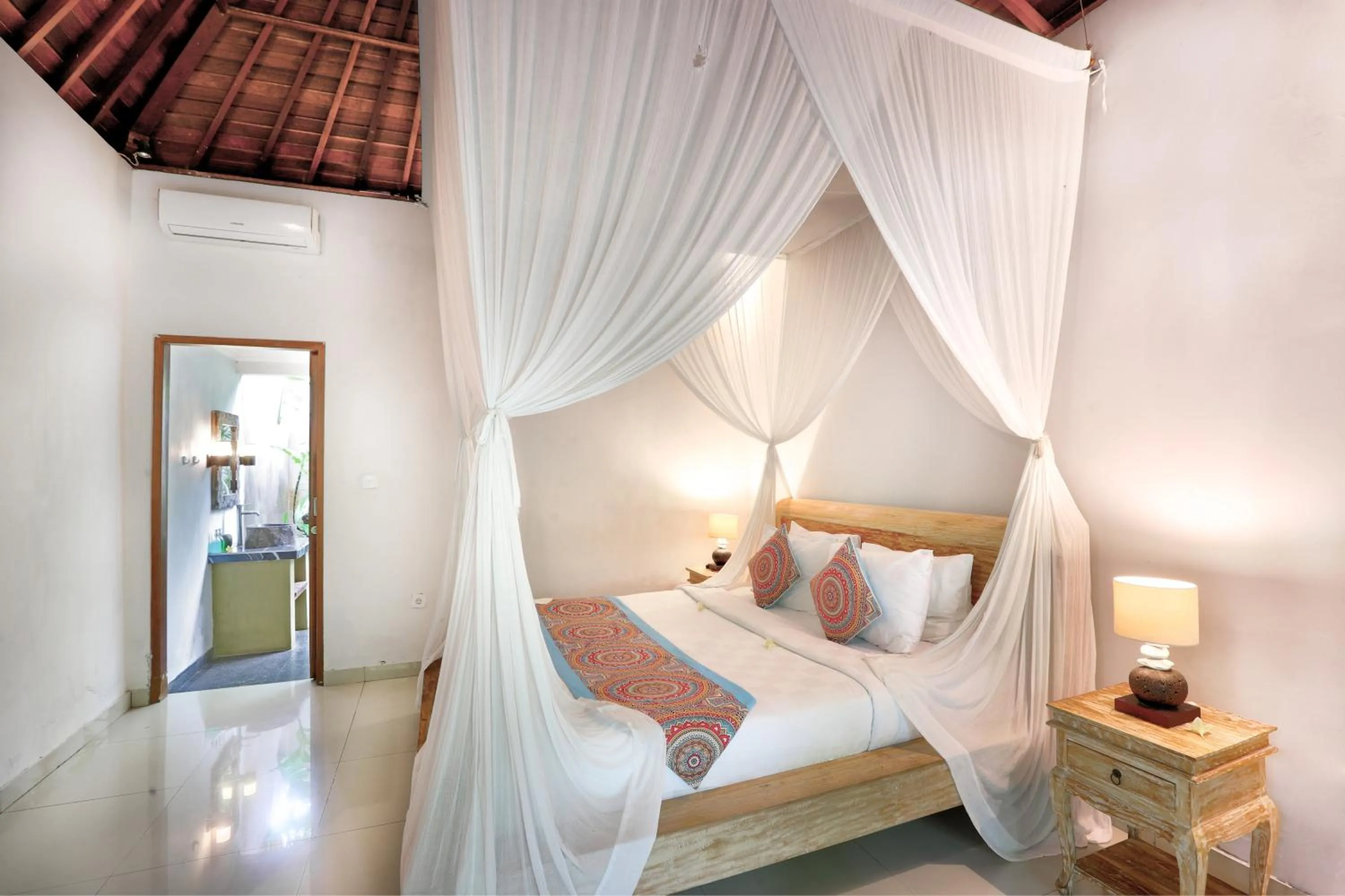 Bed in Parthi Puri Ubud