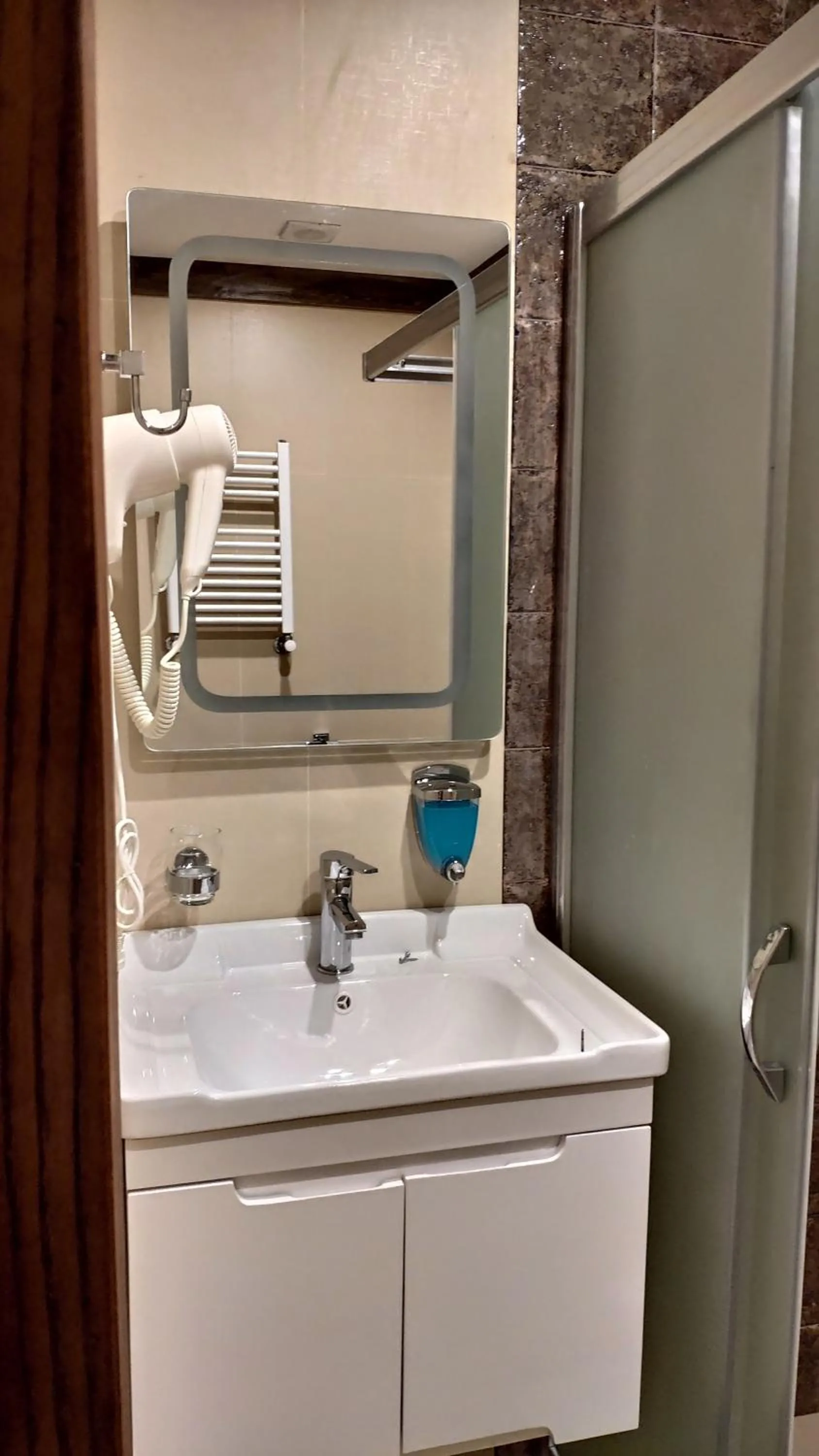Bathroom in Maajid Boutique Hotel