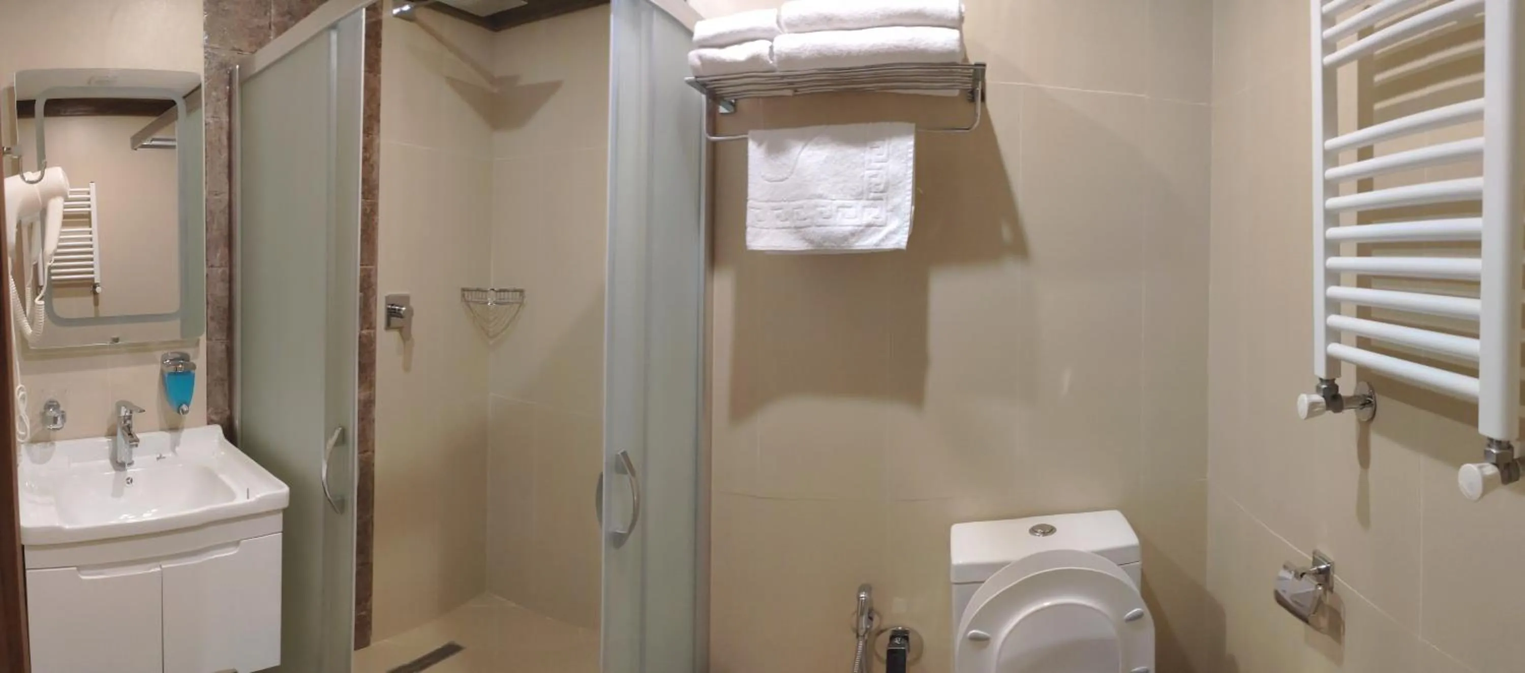 Bathroom in Maajid Boutique Hotel
