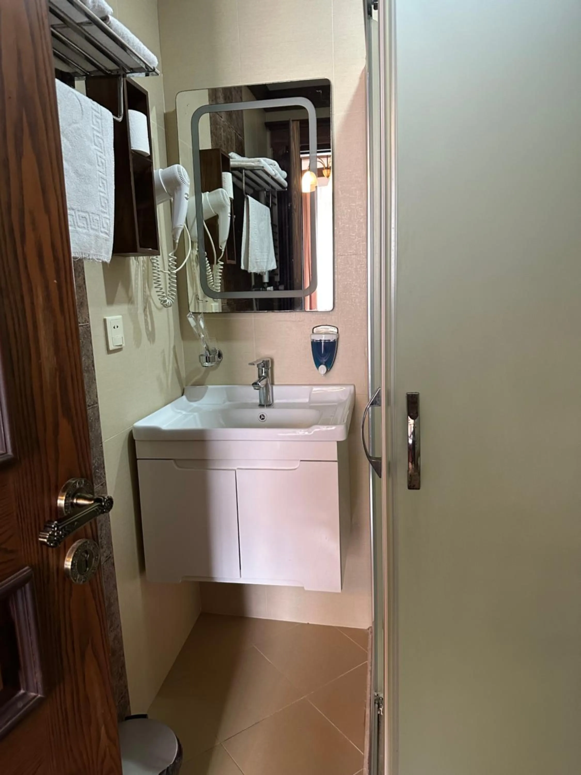 Maajid Boutique Hotel