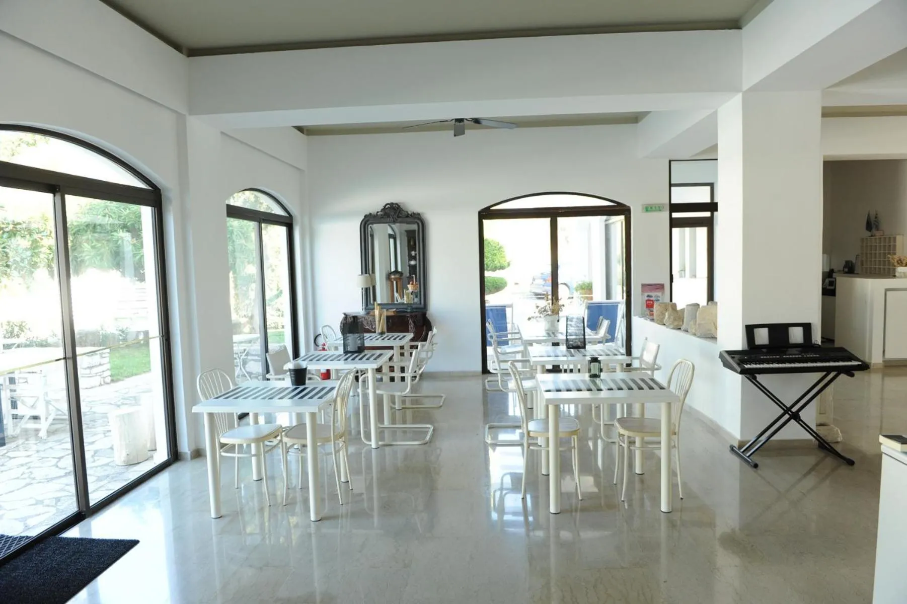 Dining area in Apollon Resort