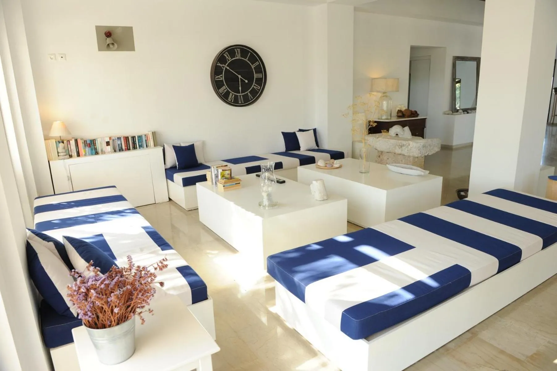 Seating area, Bed in Apollon Resort