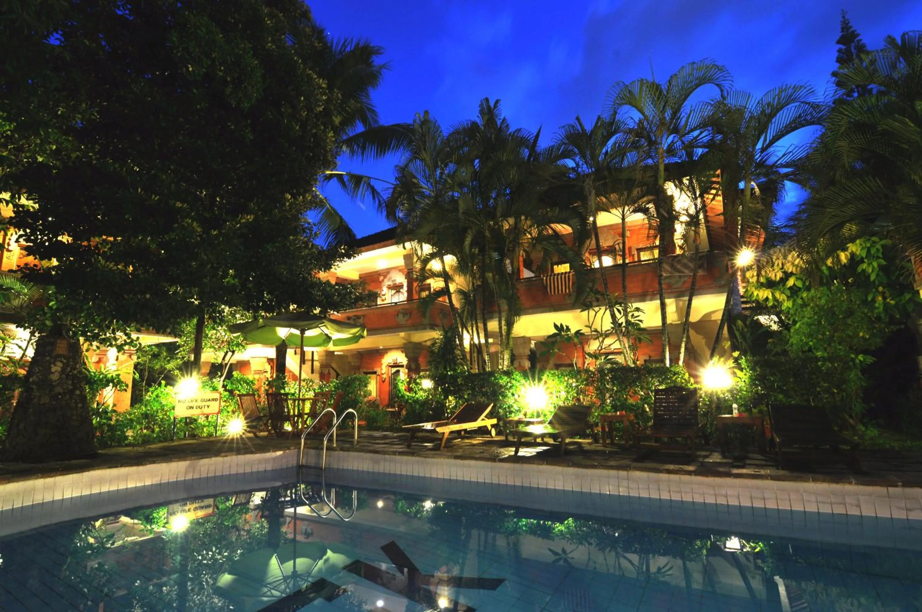 Swimming pool in Grand Kumala Hotel - Hotel Kumala Legian Kuta Bali