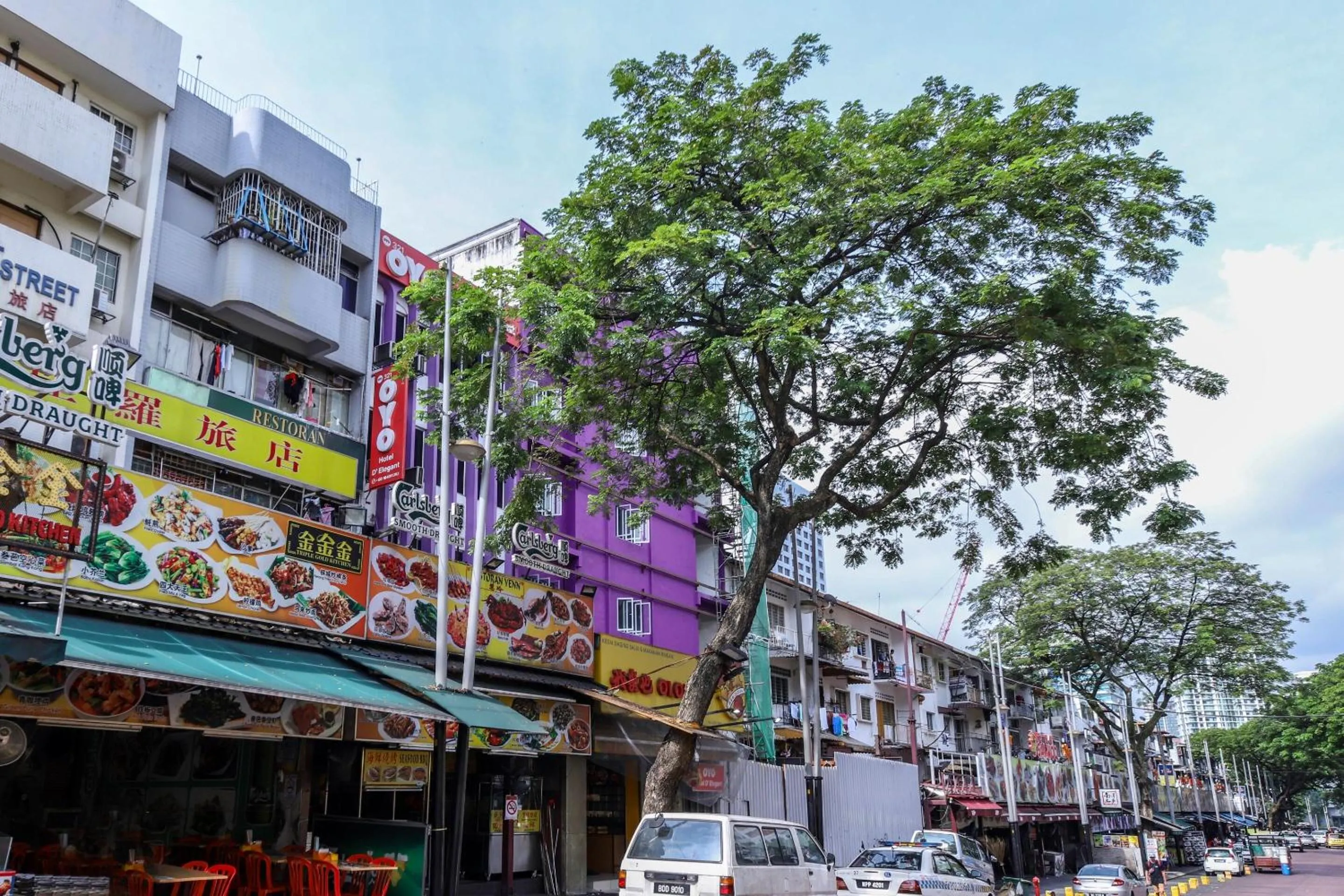 Facade/entrance in Hotel O D'Elegant