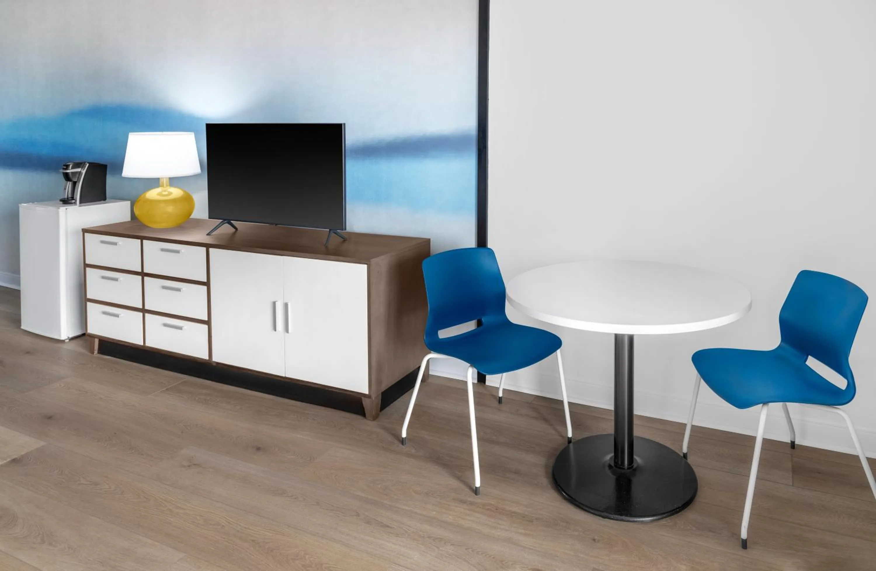 Bedroom in Montauk Blue Hotel