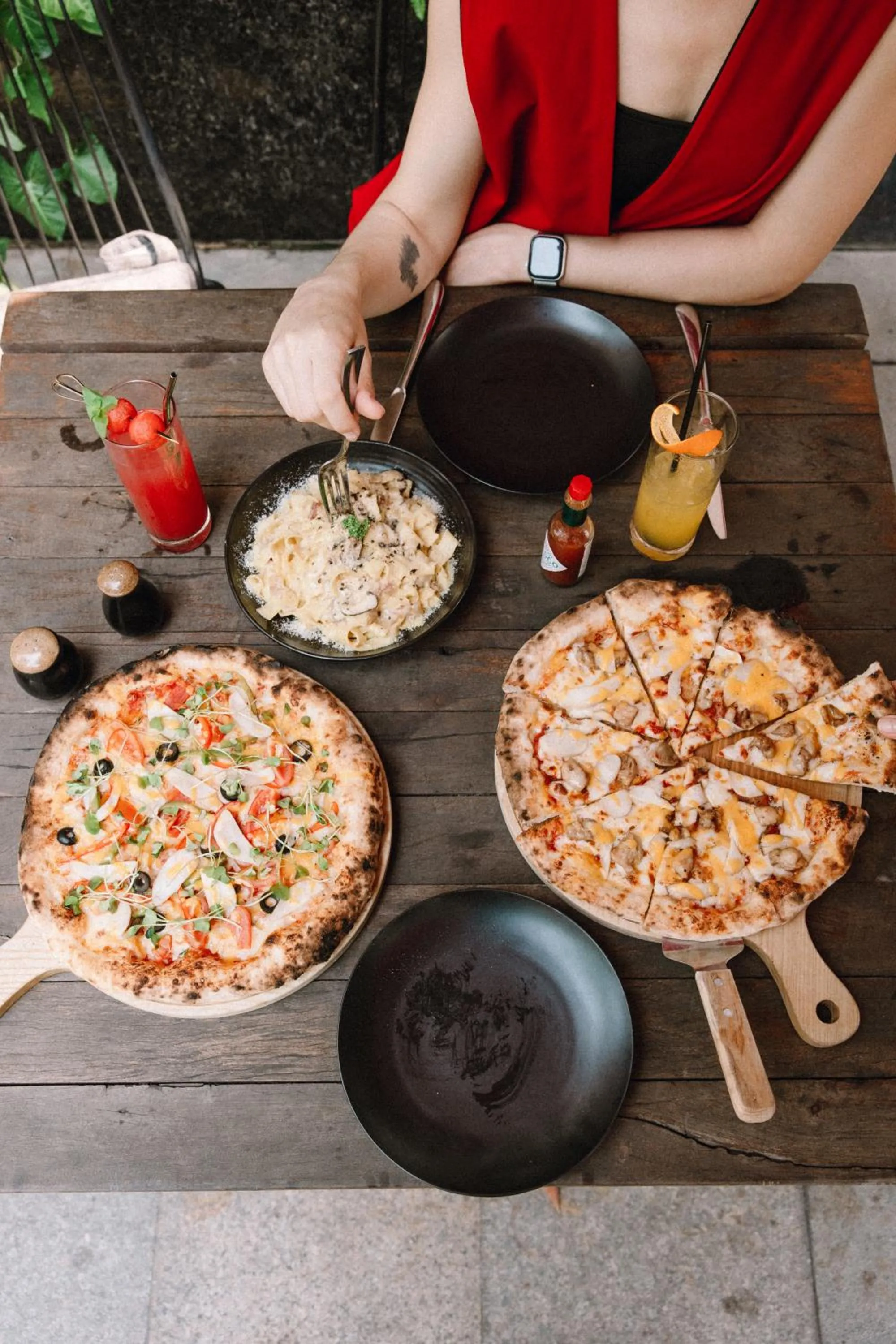 Food and drinks in Deja Vu House Ha Long