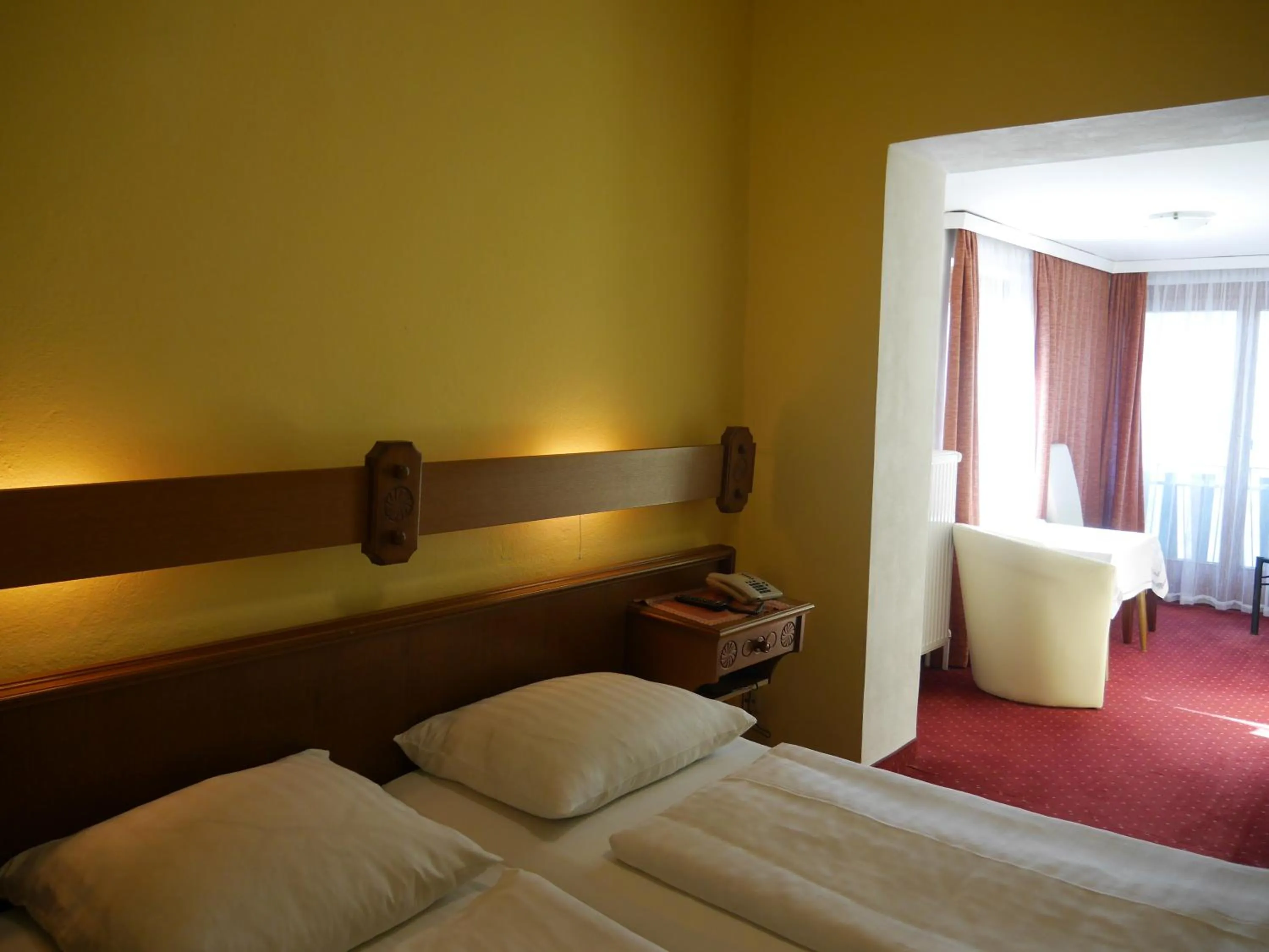 Photo of the whole room, Bed in Hotel Garni Höchschmied