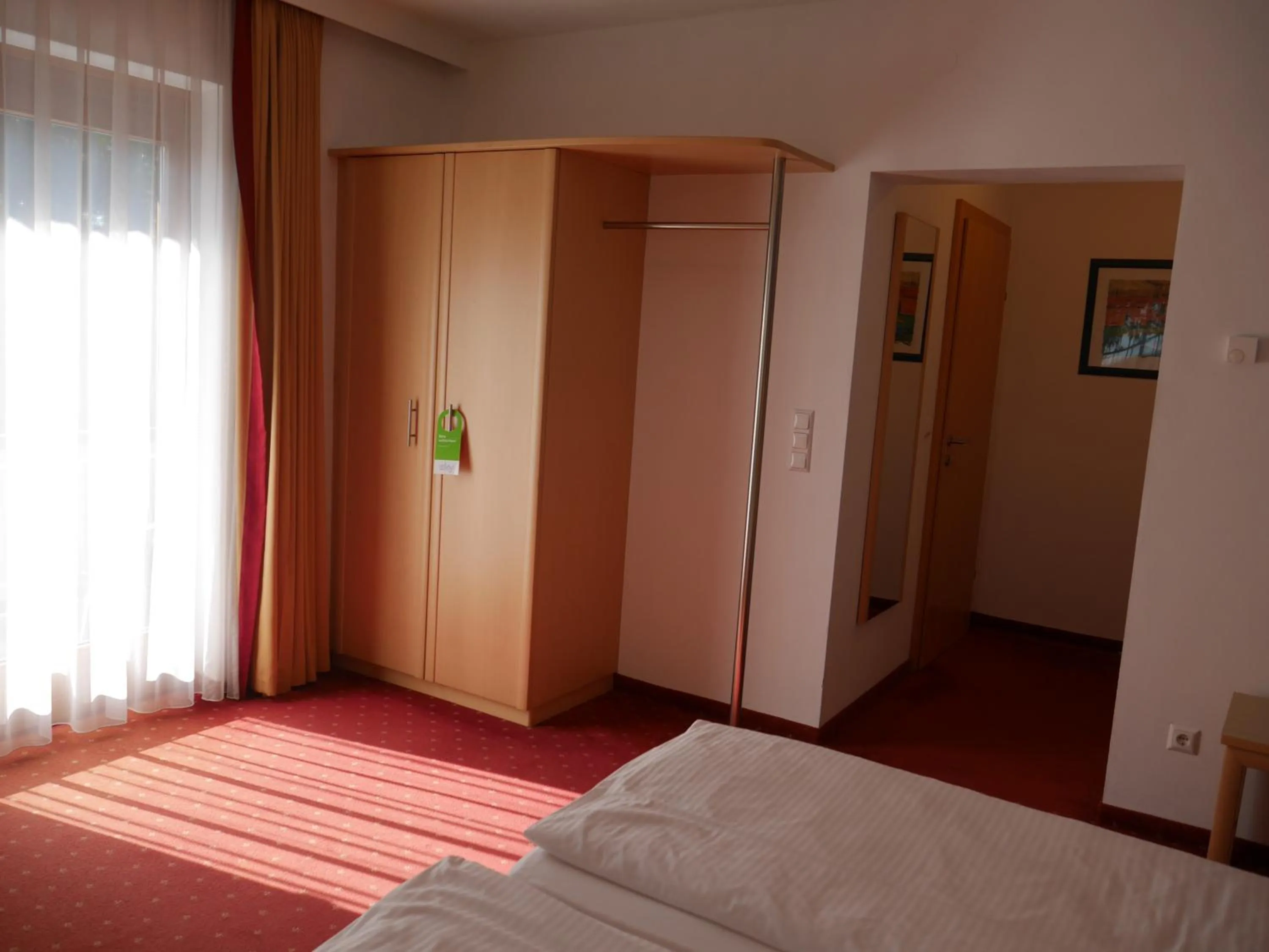 Photo of the whole room, Bed in Hotel Garni Höchschmied