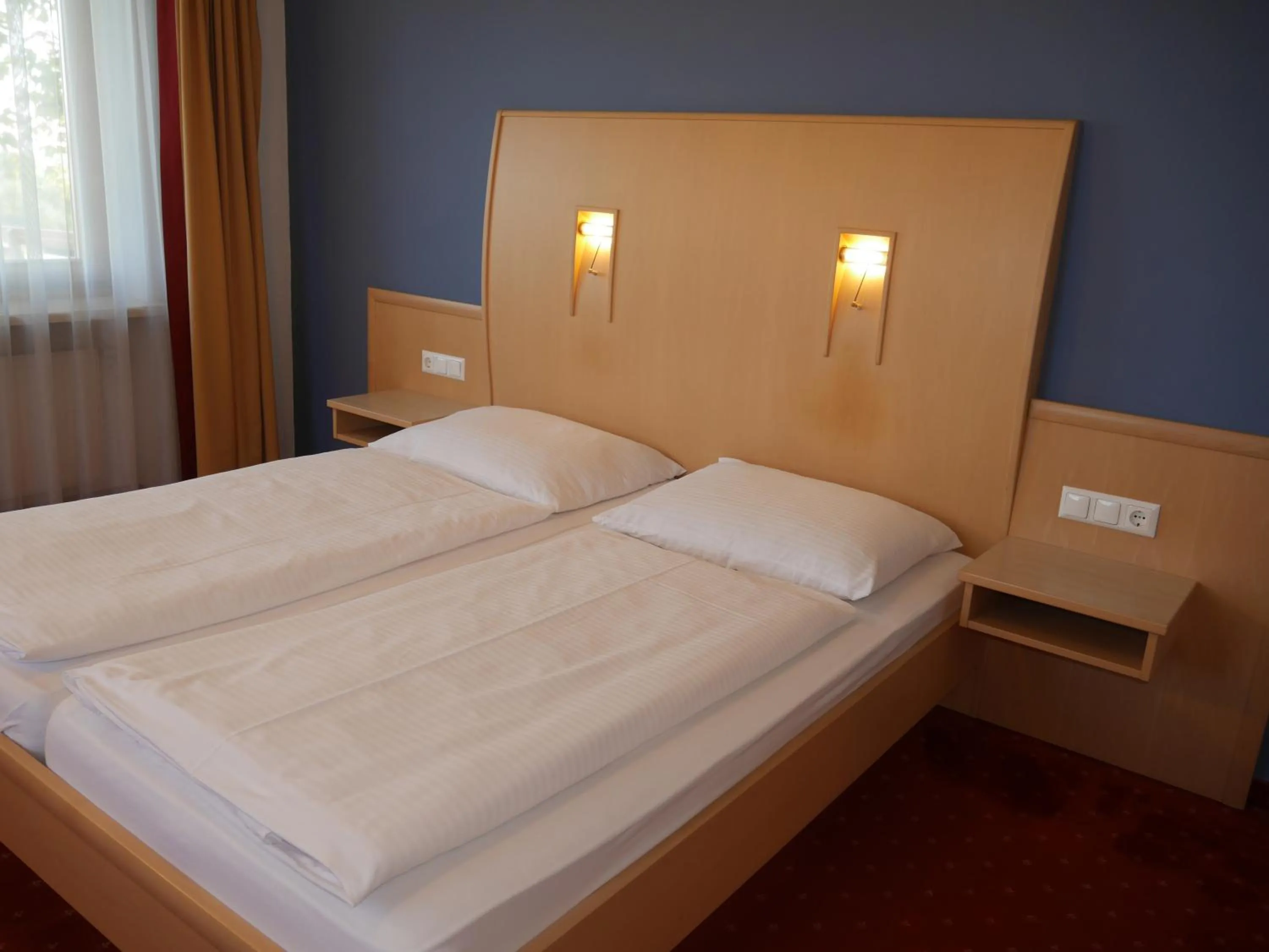 Photo of the whole room, Bed in Hotel Garni Höchschmied