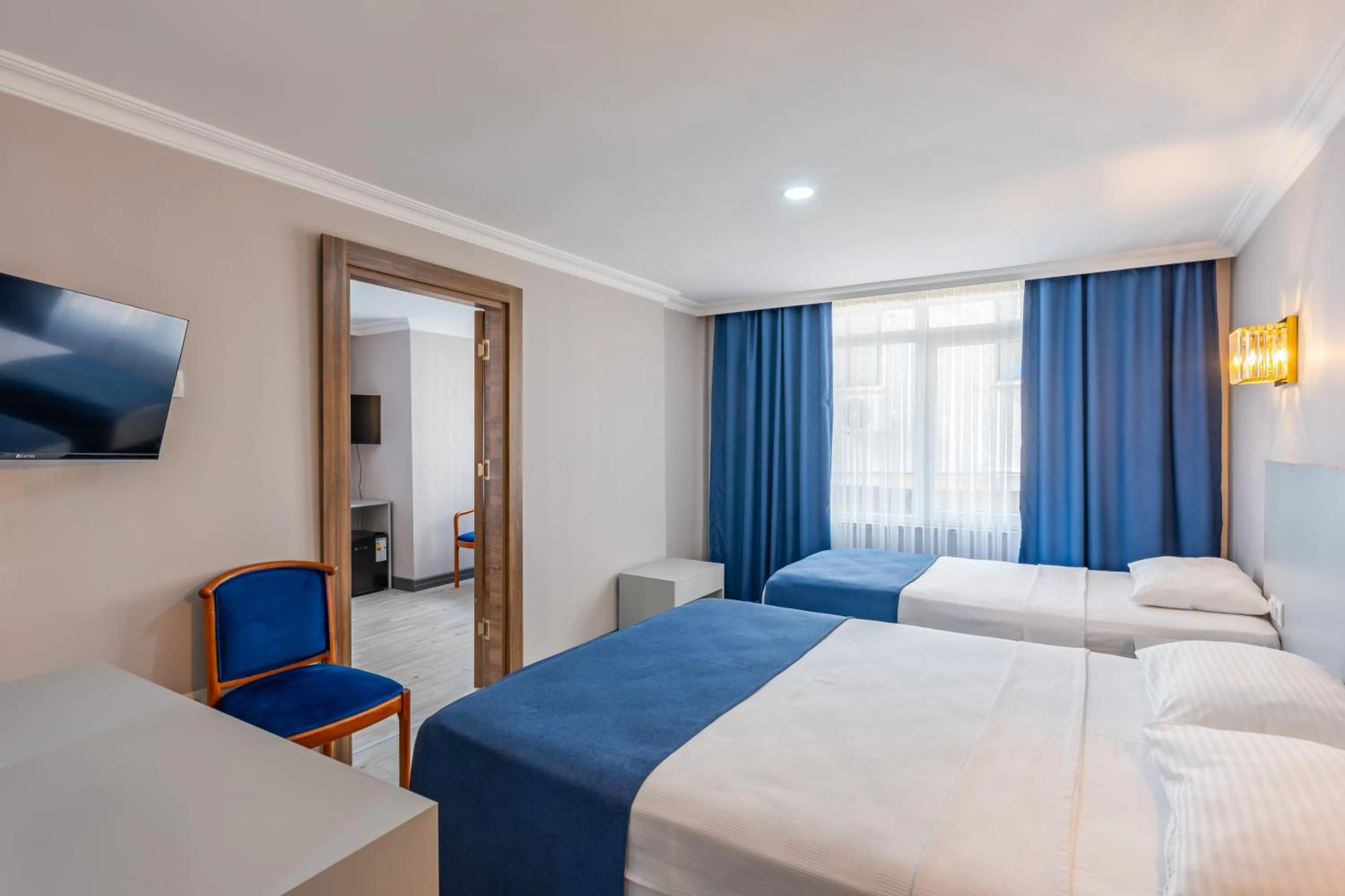 Bedroom, Bed in Safari Otel