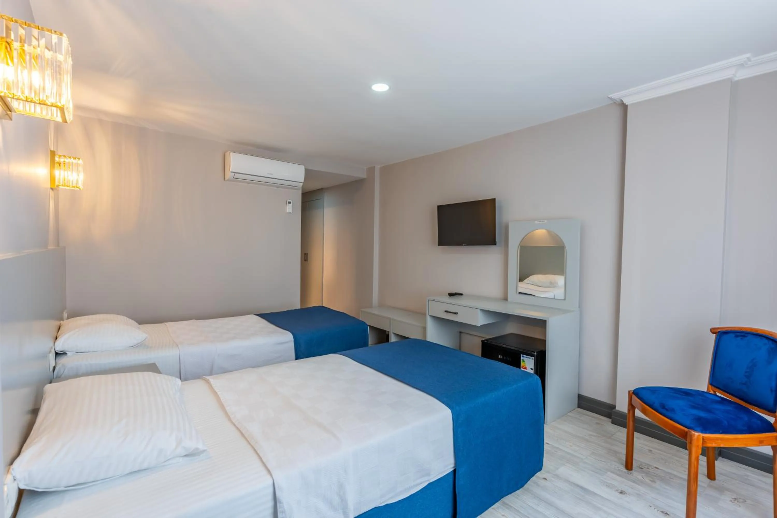 Bedroom, Bed in Safari Otel