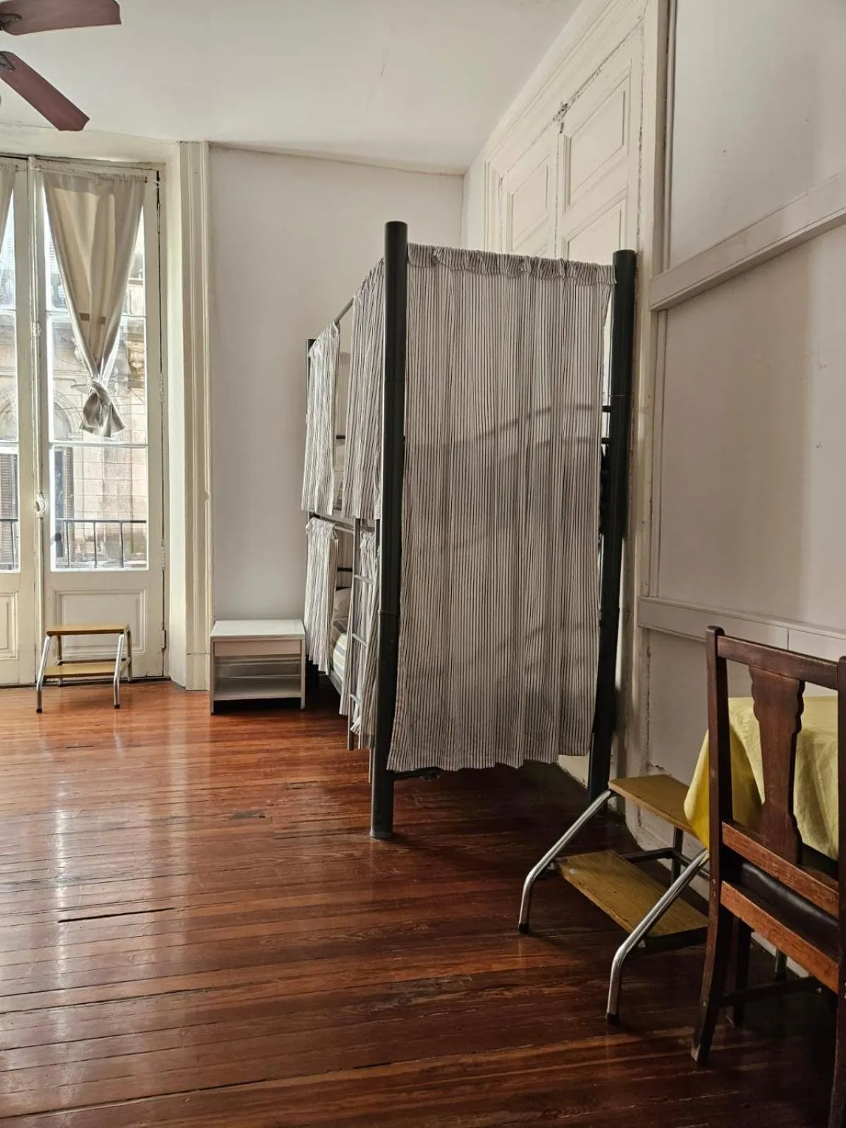 City view, Bed in BA Stop Hotel House