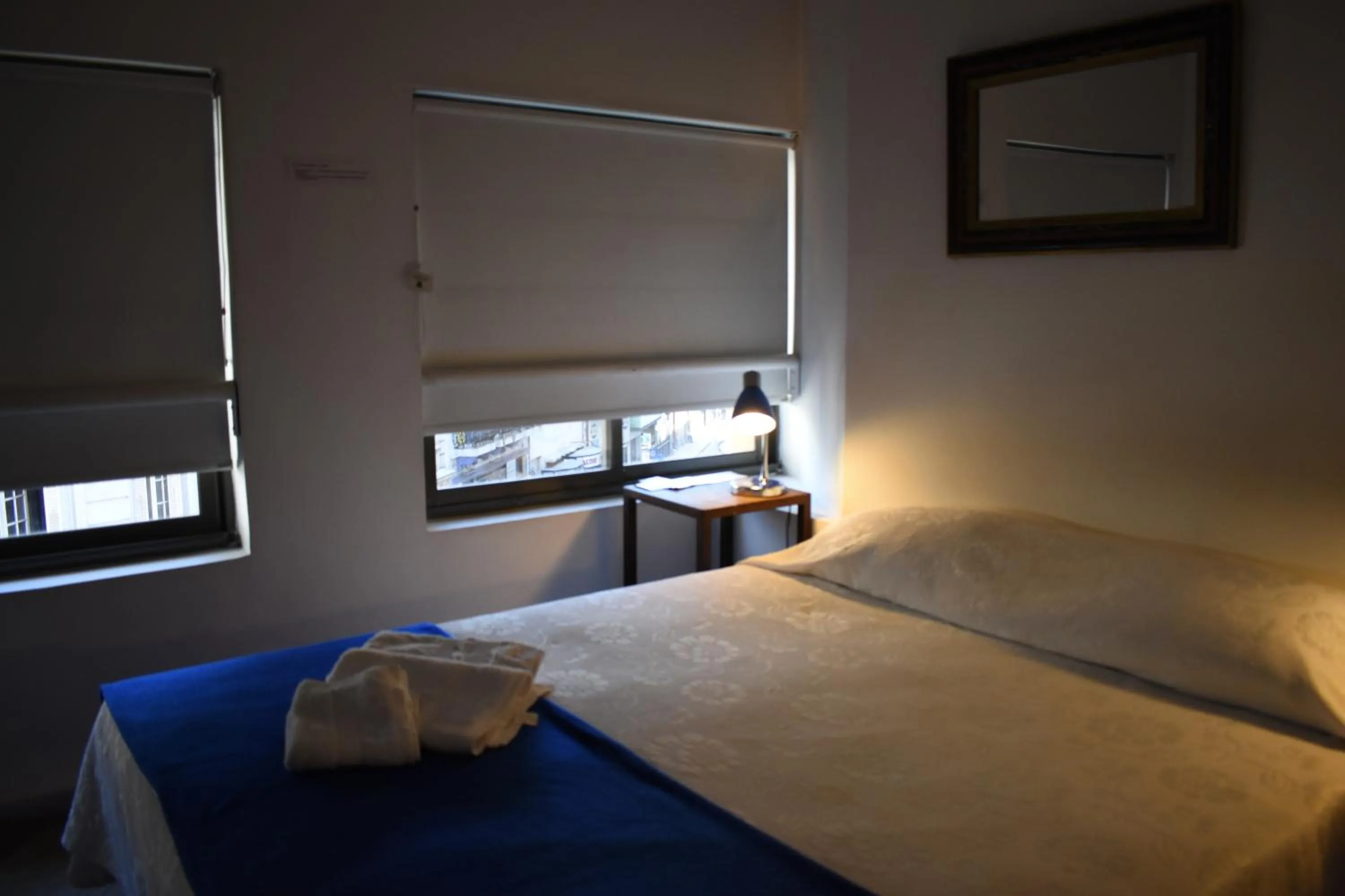 Bed in BA Stop Hotel House