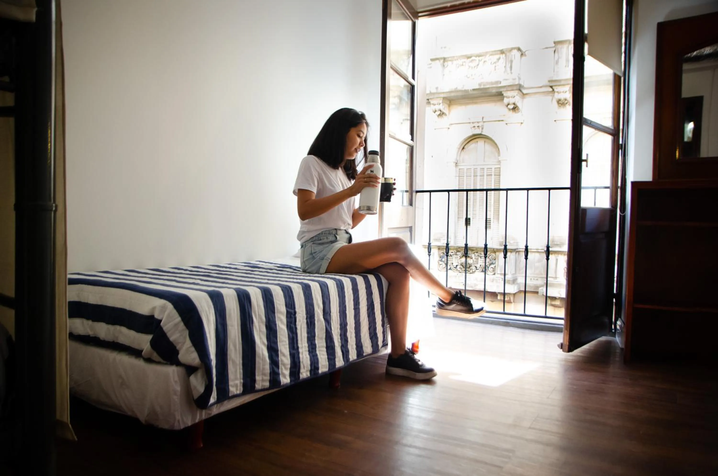 Bed in BA Stop Hotel House