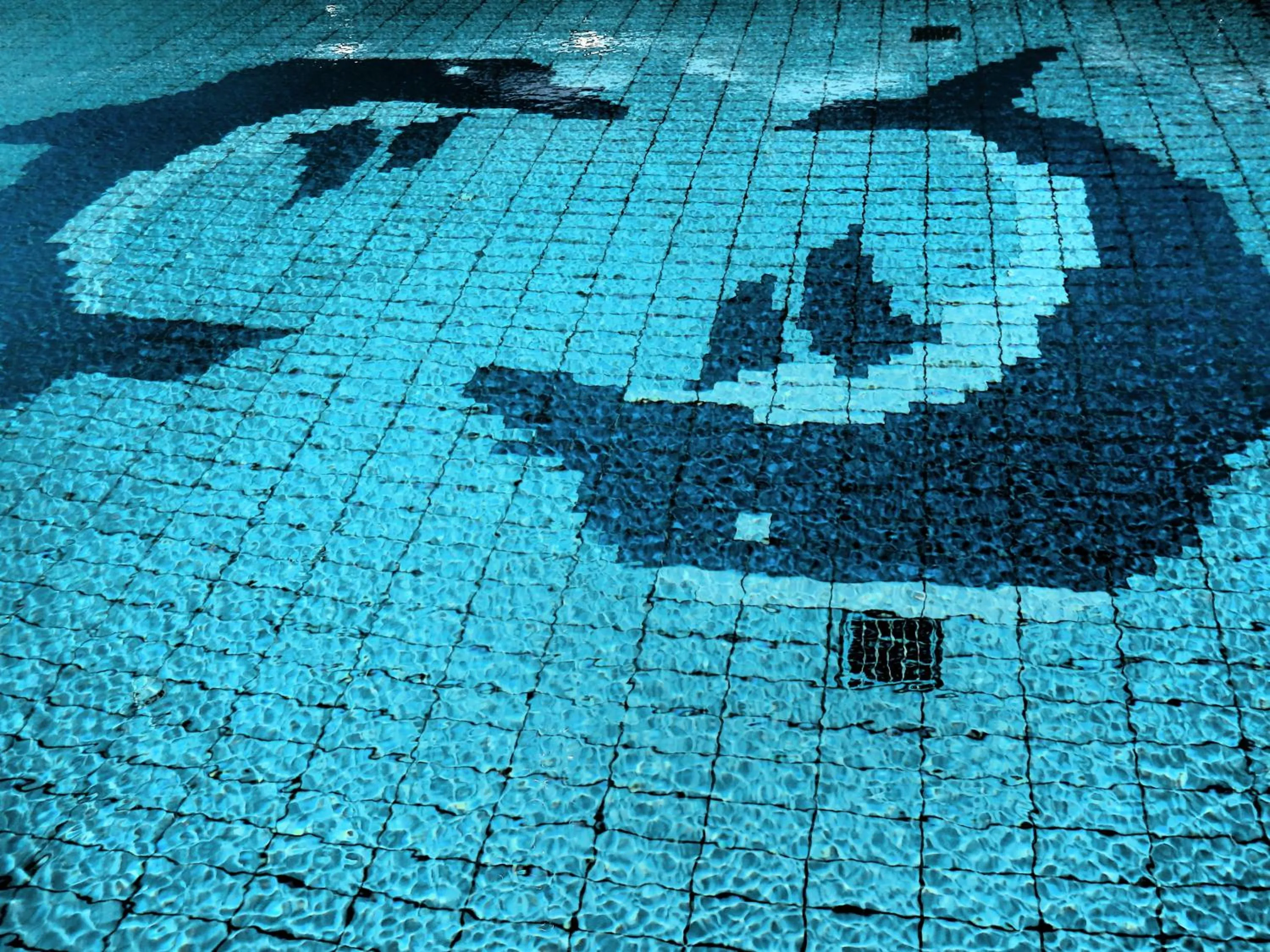 Swimming pool in Hotel Christina