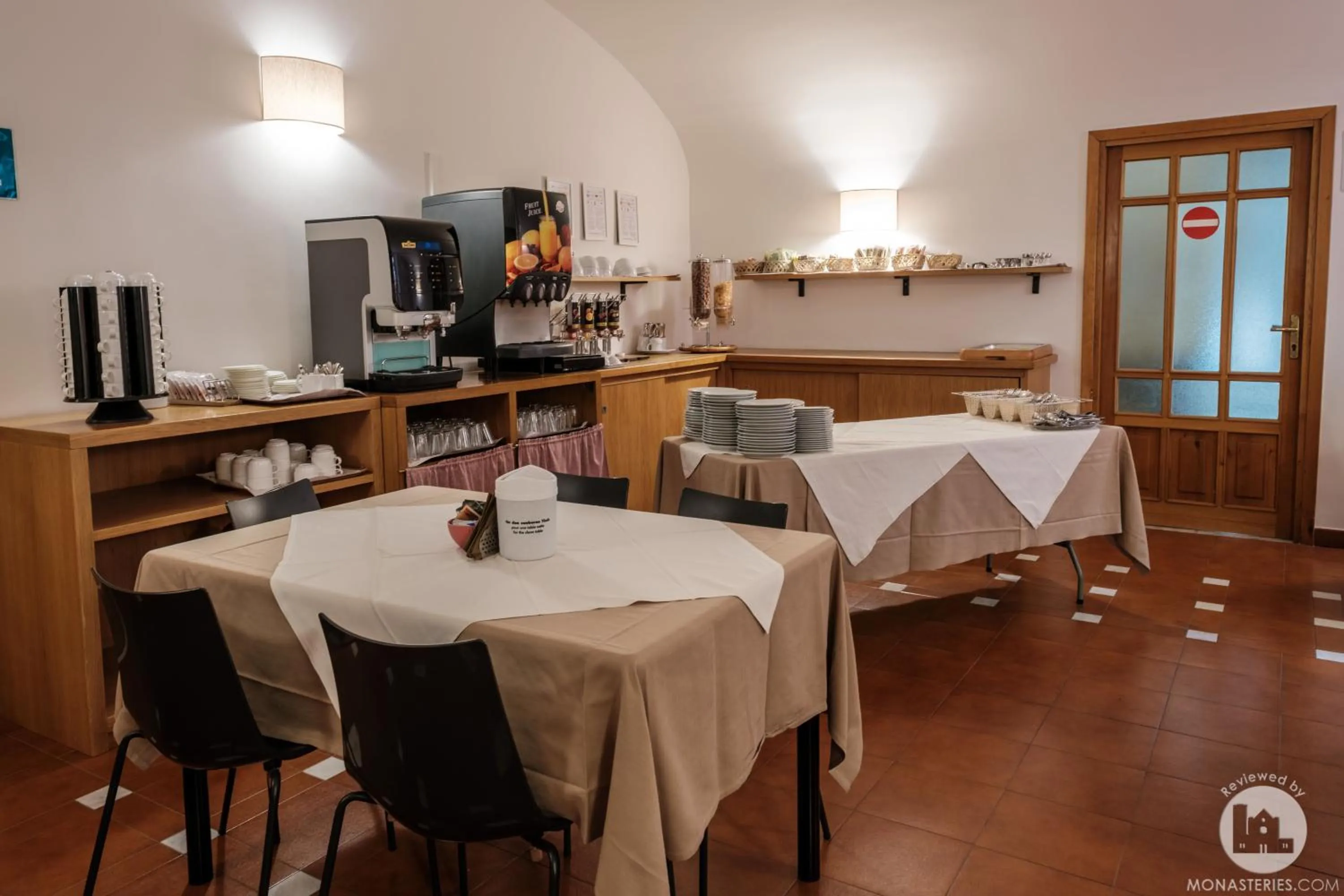 Restaurant/places to eat in Hotel Casa Valdese Roma