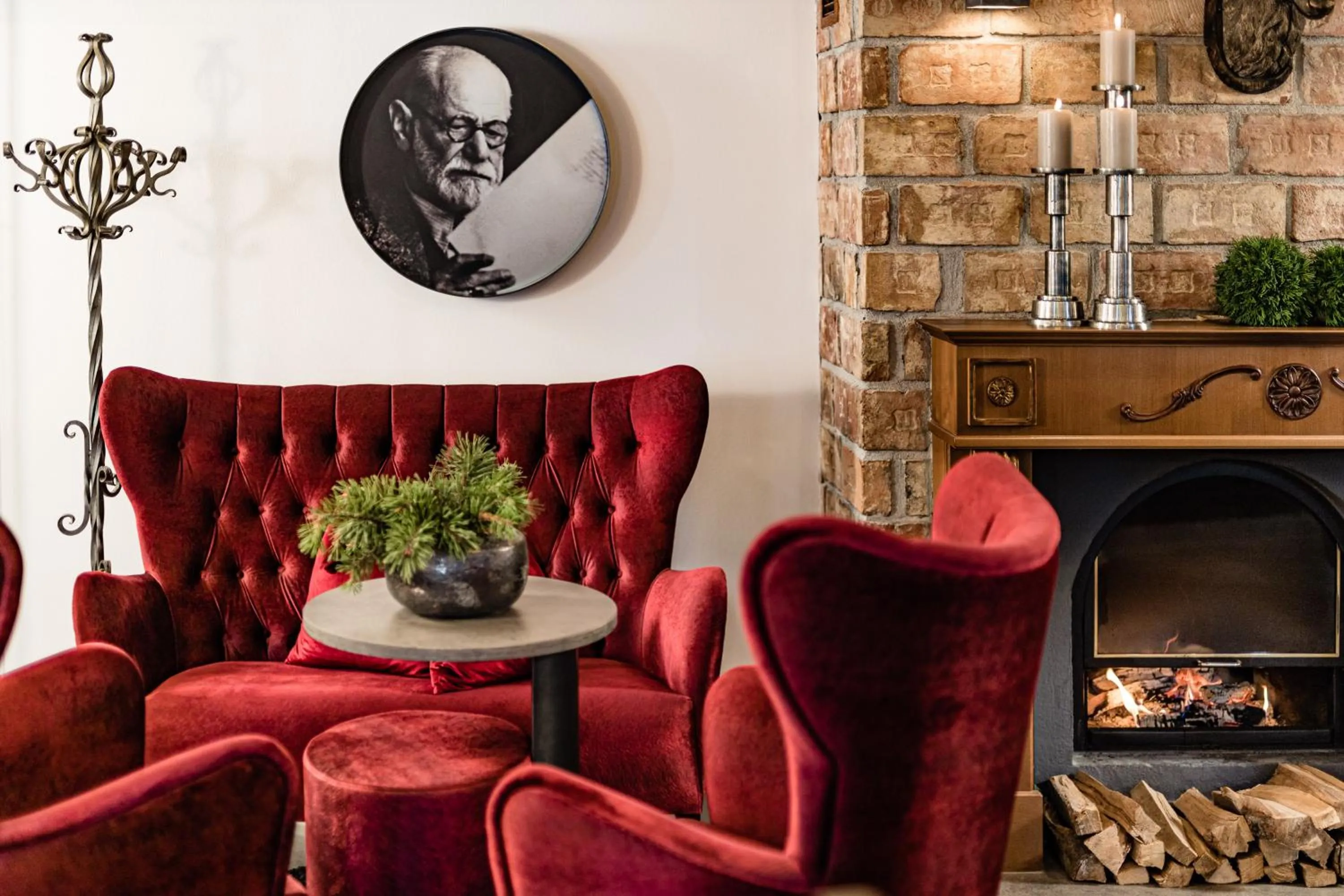 Lounge or bar in Grand Hotel Wolkenstein