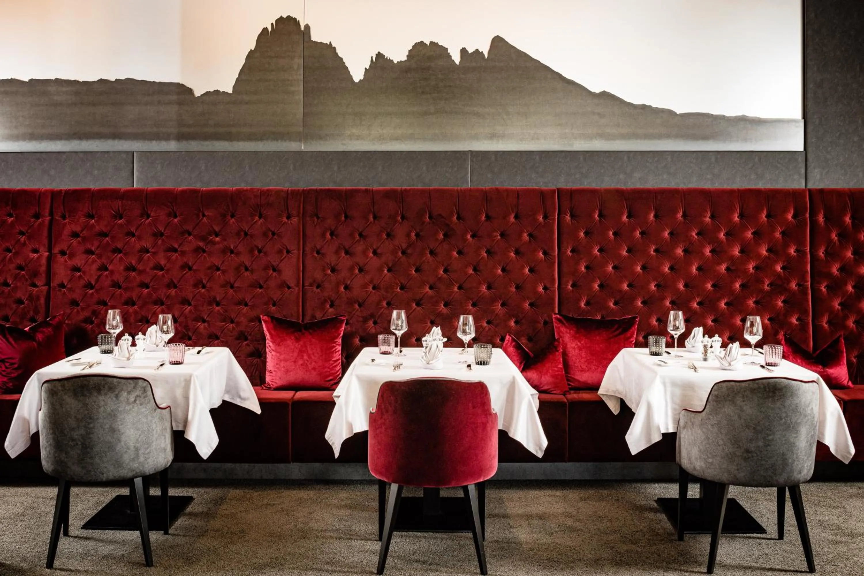 Restaurant/places to eat in Grand Hotel Wolkenstein