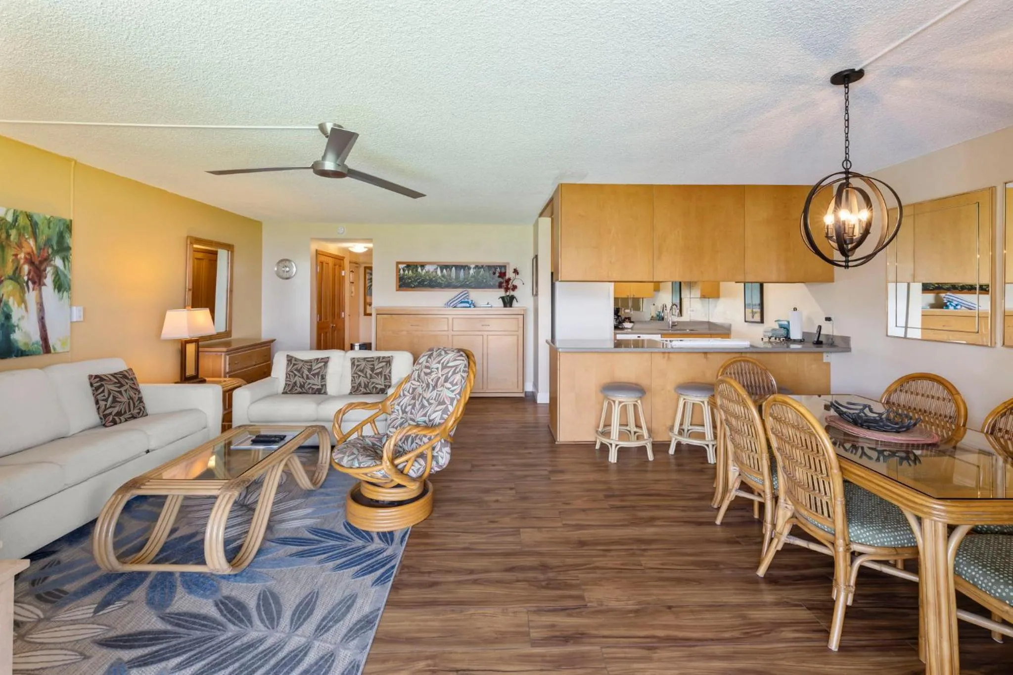 Kitchen or kitchenette in Maui Sunset