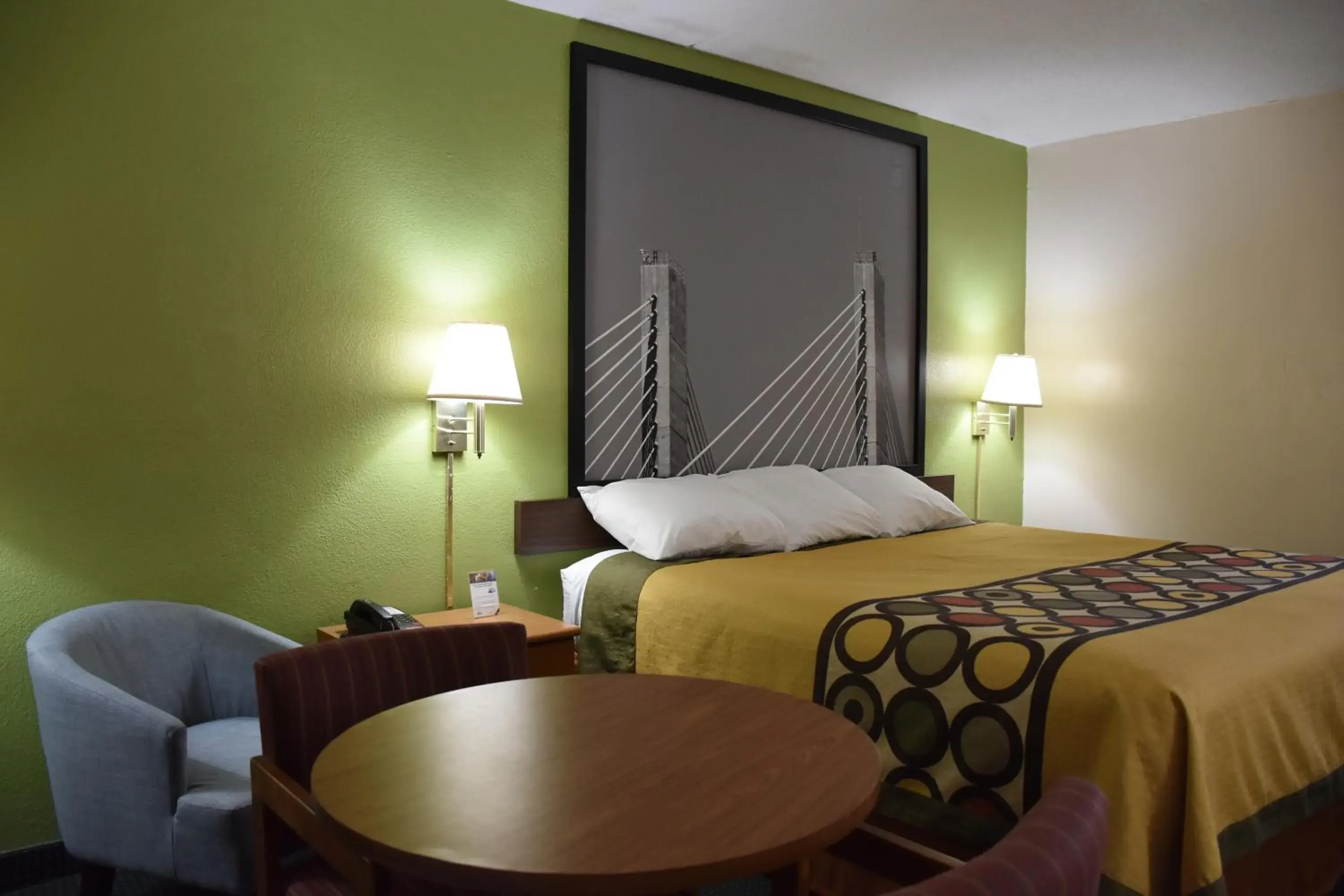 Seating area, Bed in Super 8 by Wyndham Tifton Seating area, Bed in Super 8 by Wyndham Tifton