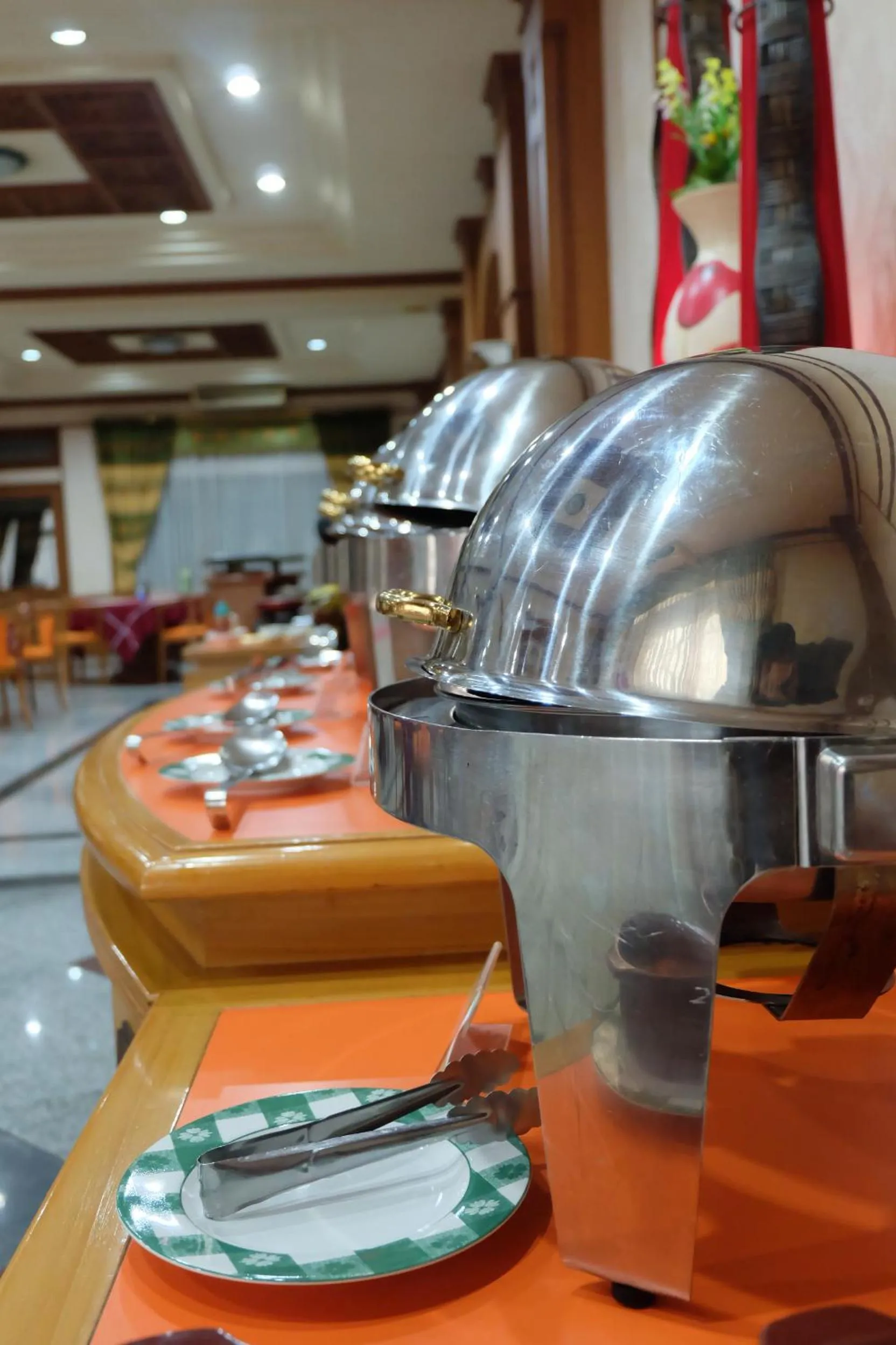 Restaurant/places to eat in Sapta Nawa Resort 1 Gresik